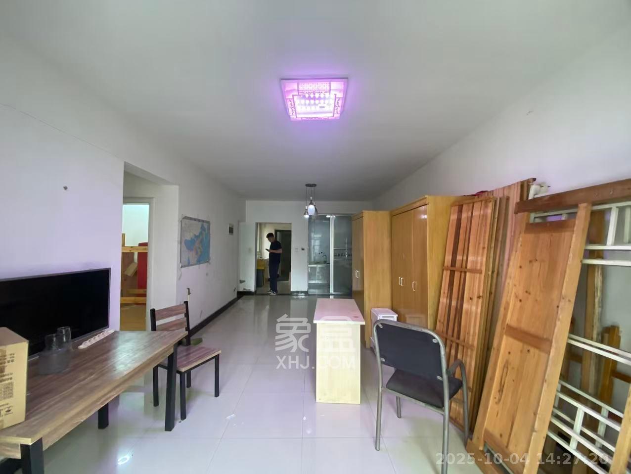 东方航标 3室2厅1卫 1650.0元/月 东方航标 3室2厅1卫 1650.0元/月室内图