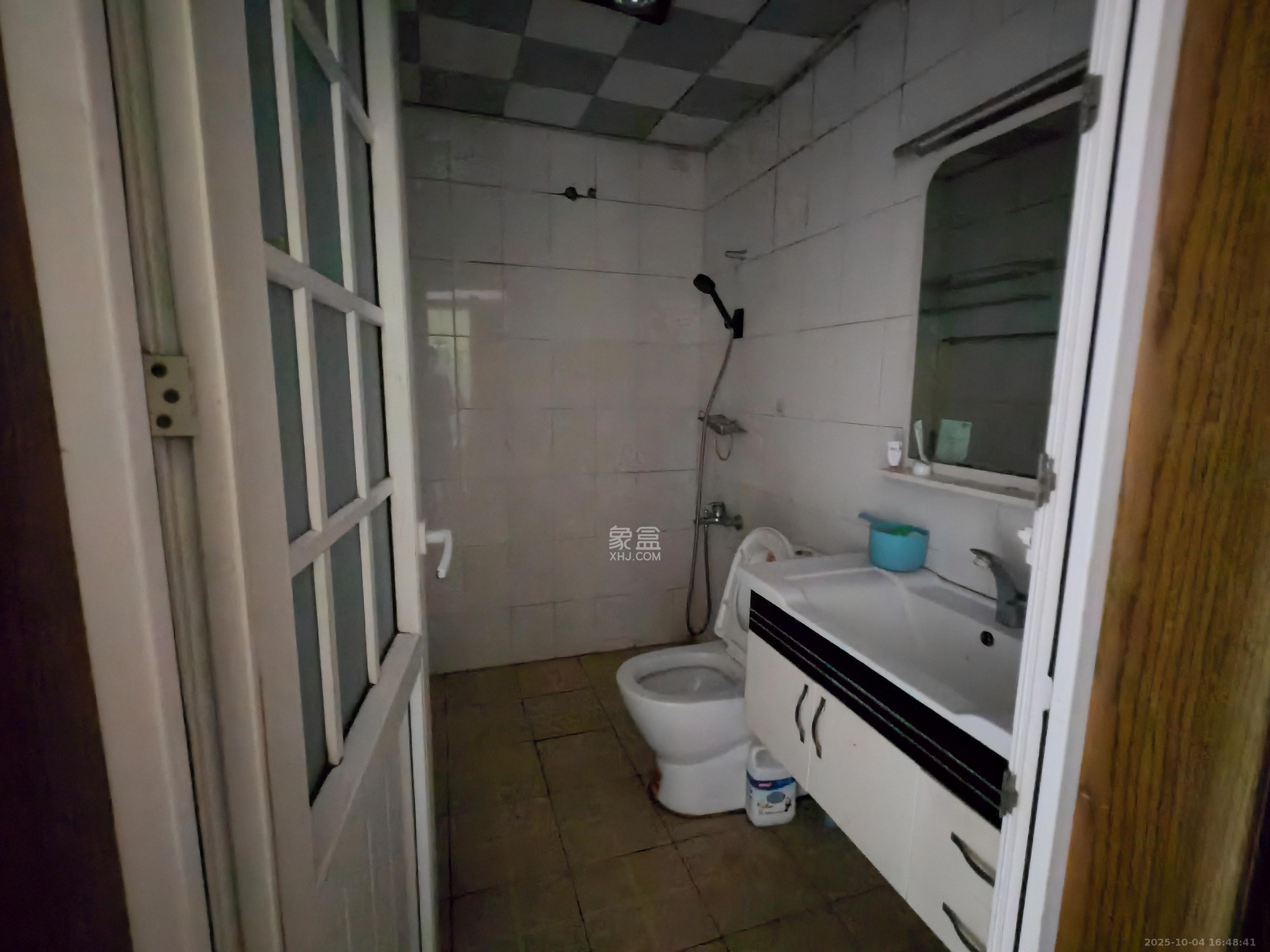 德政园 3室2厅2卫 2200.0元/月 德政园 3室2厅2卫 2200.0元/月室内图