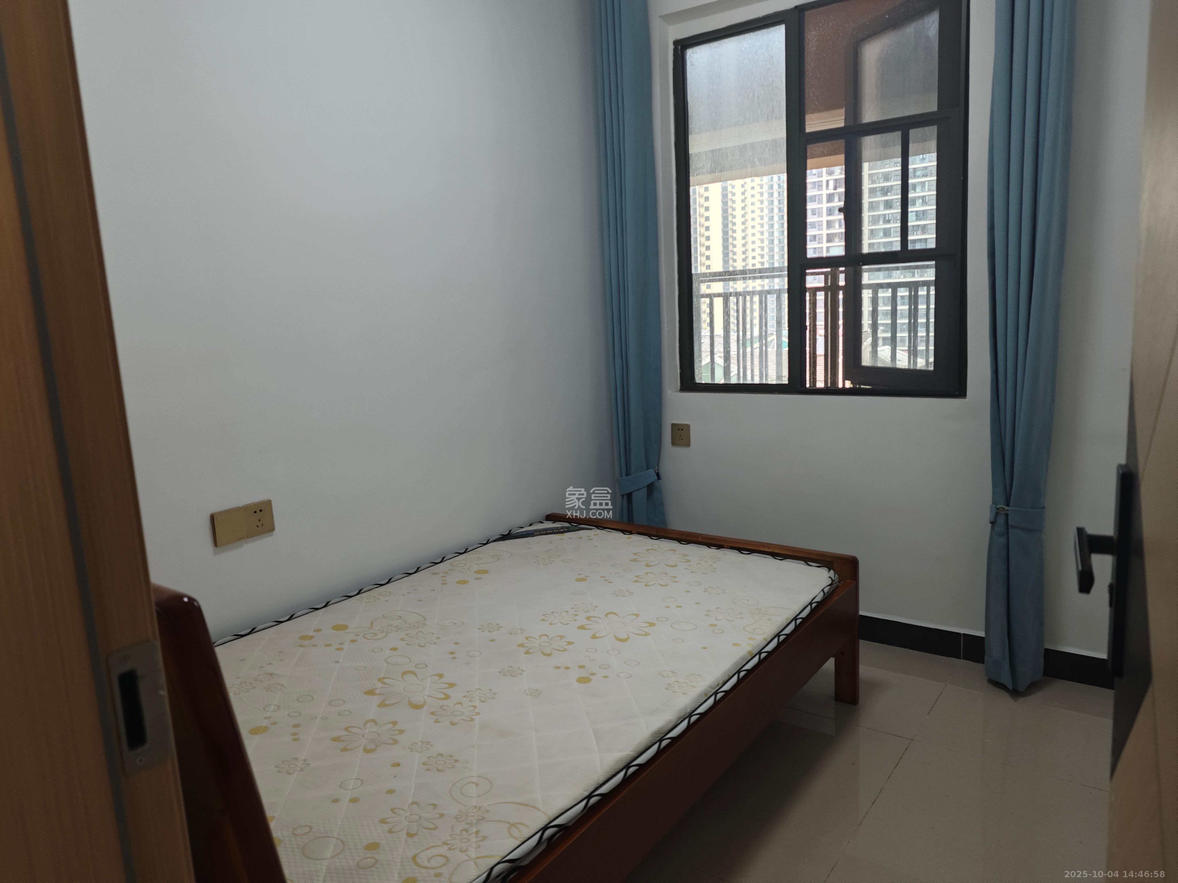 世茂璀璨天城 3室2厅2卫 3200.0元/月 世茂璀璨天城 3室2厅2卫 3200.0元/月室内图