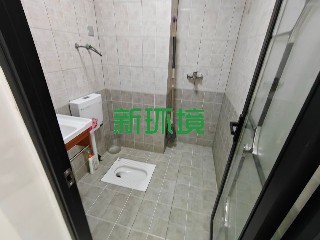 东方曼哈顿 2室2厅1卫 1500.0元/月 东方曼哈顿 2室2厅1卫 1500.0元/月室内图