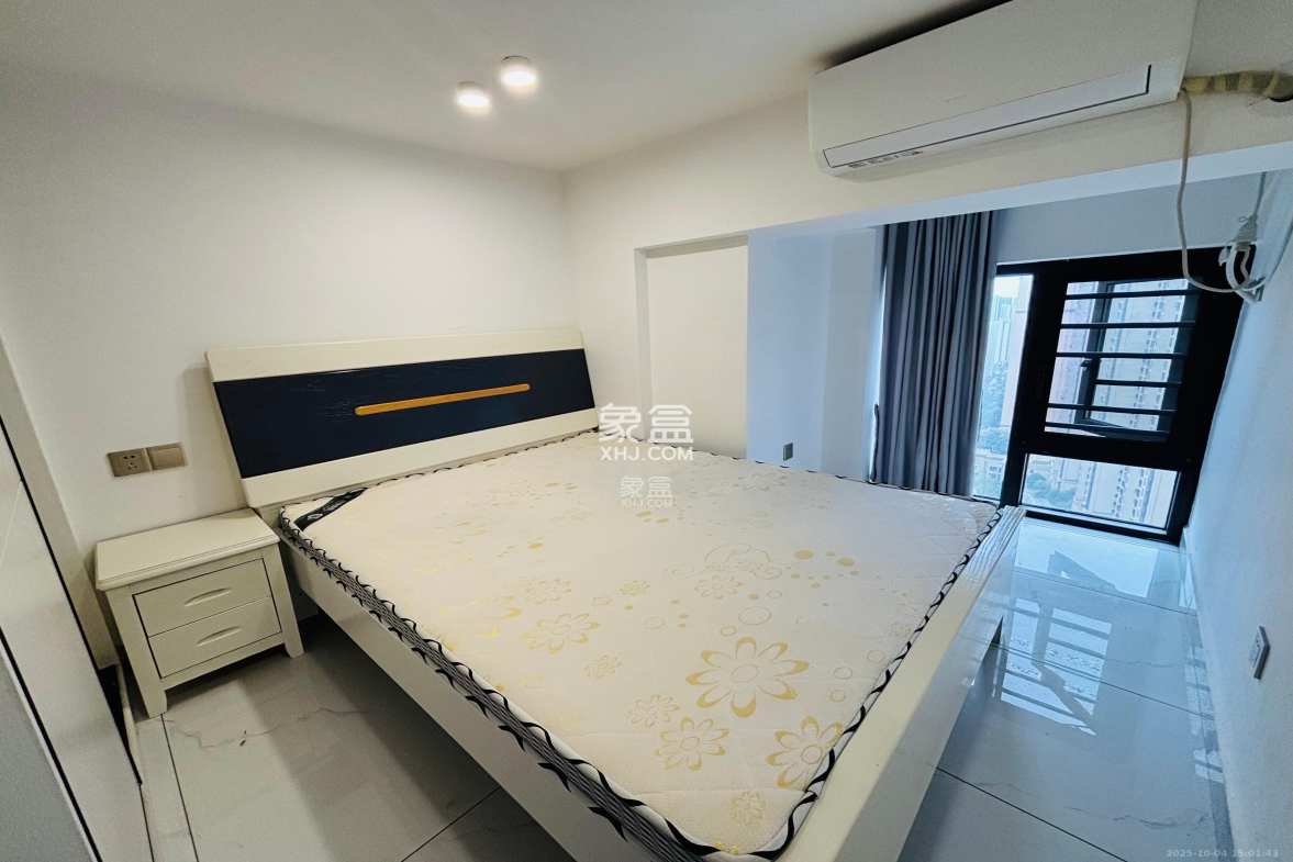 金地中交麓谷香颂(金地中交雅苑) 2室1厅0卫 1700.0元/月 金地中交麓谷香颂(金地中交雅苑) 2室1厅0卫 1700.0元/月室内图