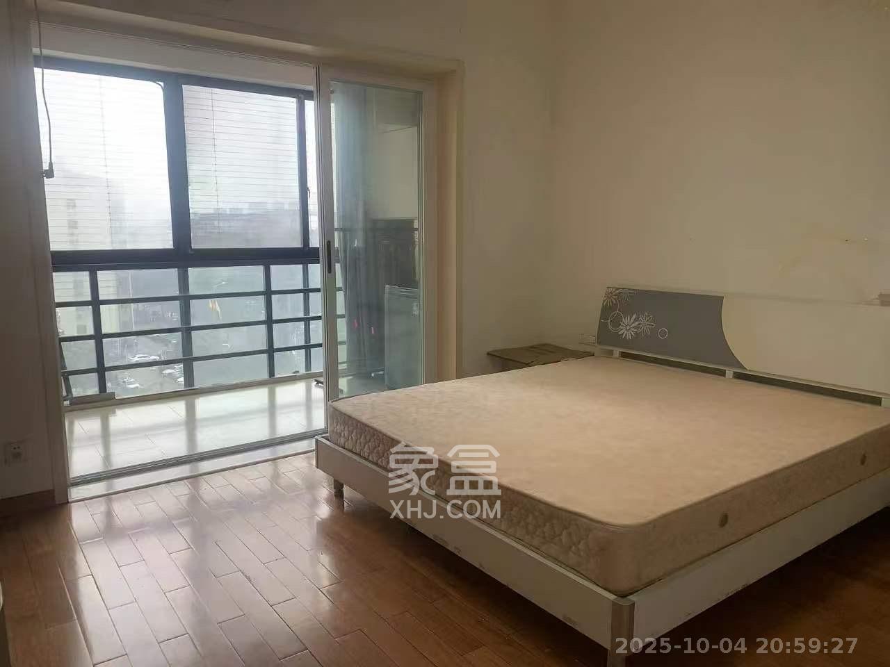 瑞都华庭(华庭美苑)  2室1厅1卫    1800.0元/月 瑞都华庭(华庭美苑)  2室1厅1卫    1800.0元/月