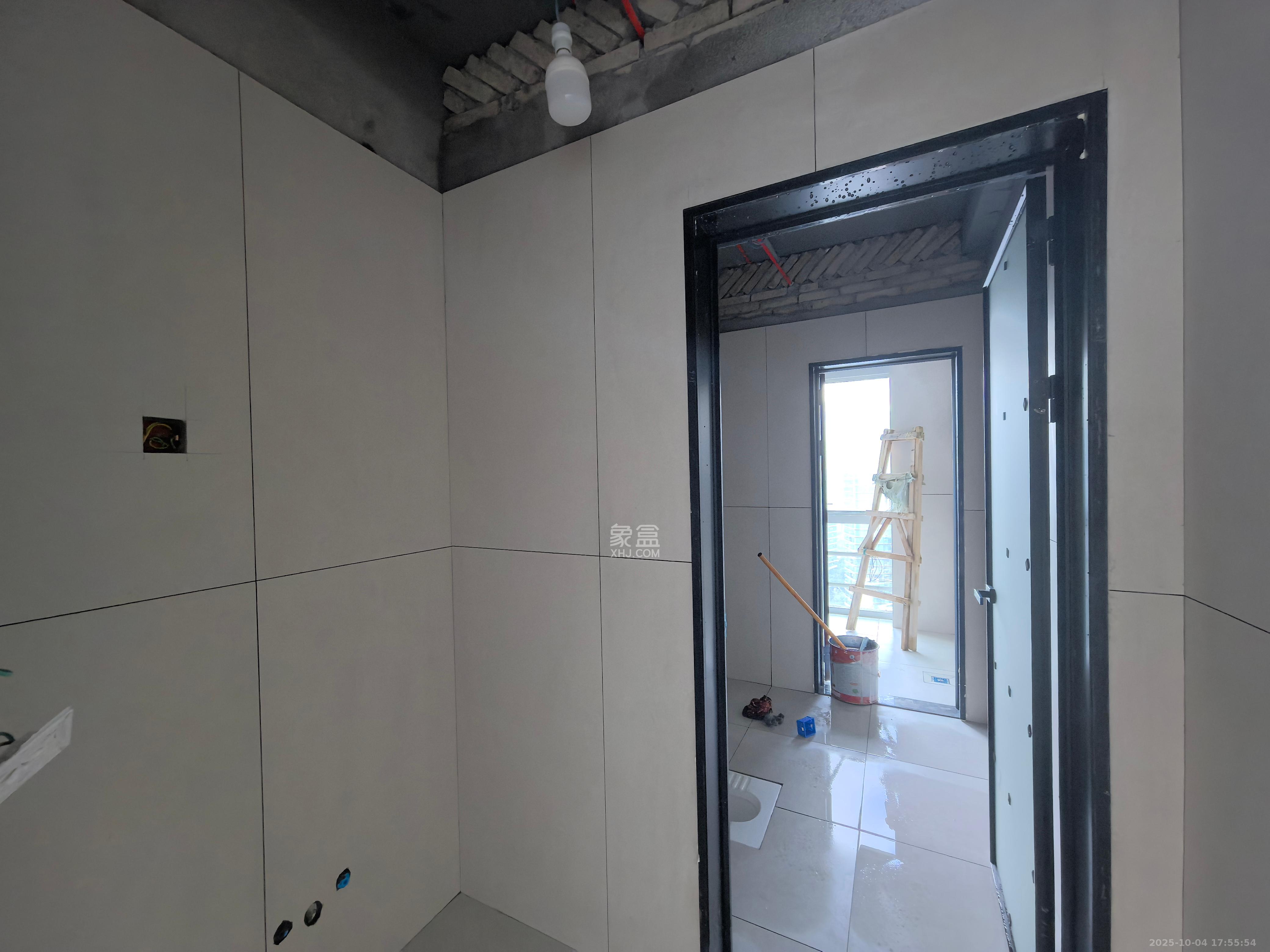 复地滨江金融中心   200.0㎡      10000.0元/月室内图