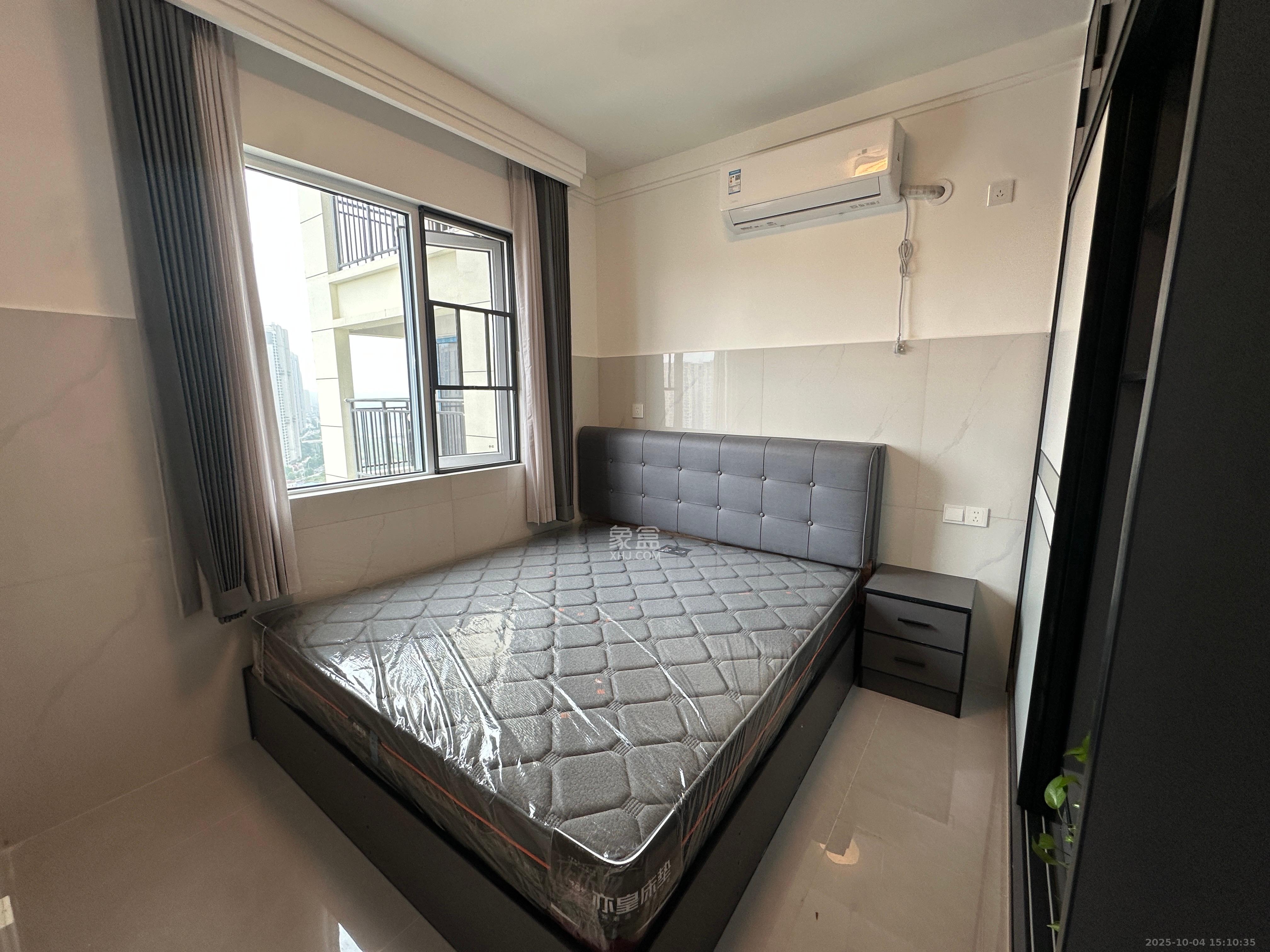 和景家园二期  2室1厅1卫    2000.0元/月室内图