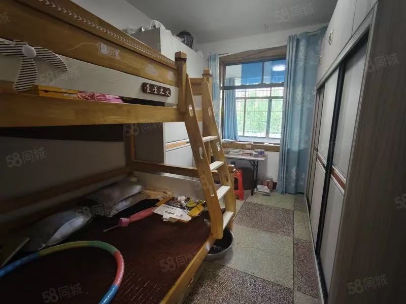 自来水公司家属楼（春檀路）  2室1厅1卫    32.0万