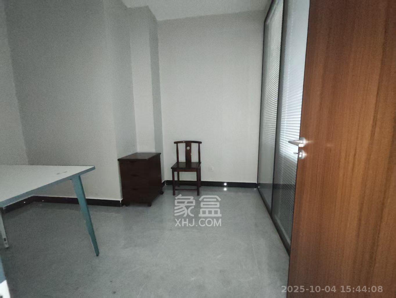 壹号座品   69.91㎡      4000.0元/月室内图