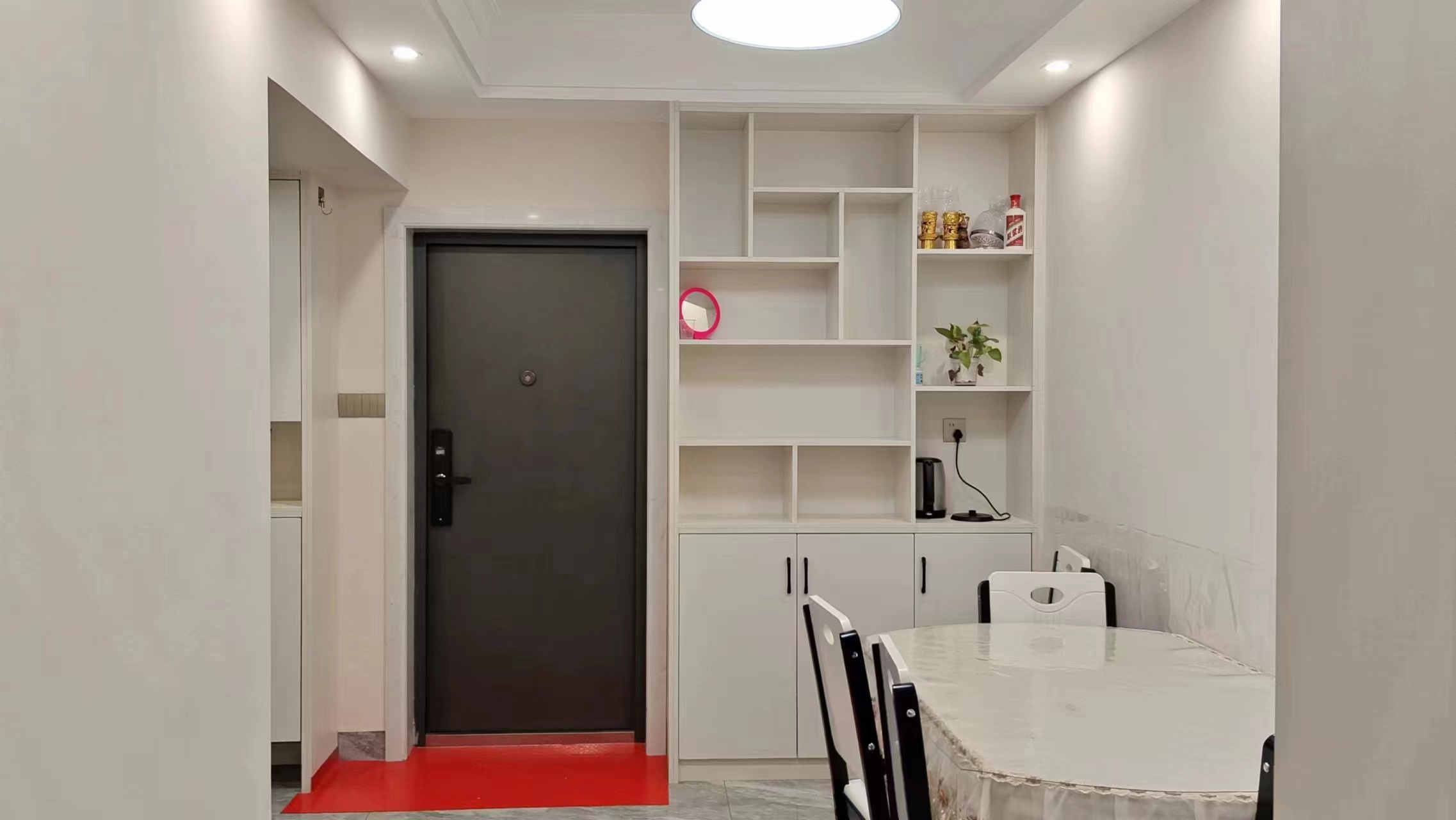 民俗文化广场 2室2厅1卫 1800.0元/月 民俗文化广场 2室2厅1卫 1800.0元/月室内图