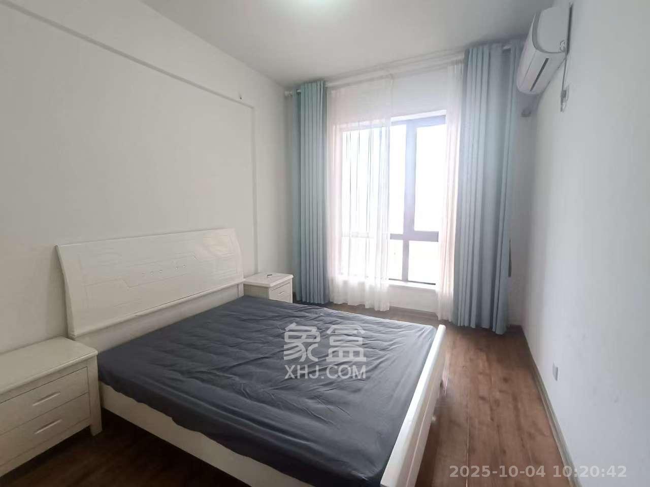 新盛珑璟台 4室2厅2卫 2700.0元/月 新盛珑璟台 4室2厅2卫 2700.0元/月室内图