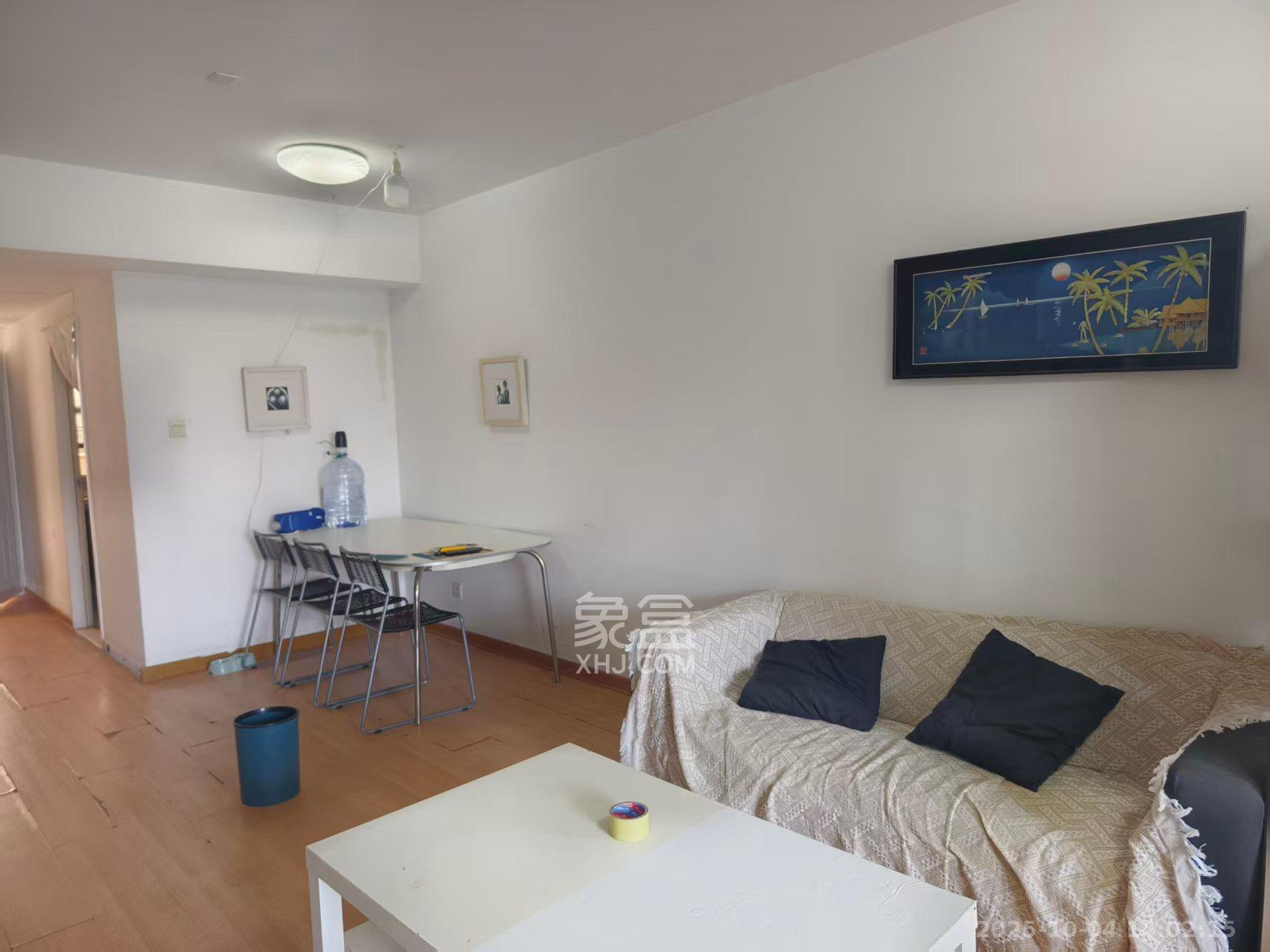 阳光100二期 1室1厅1卫 1500.0元/月 阳光100二期 1室1厅1卫 1500.0元/月室内图