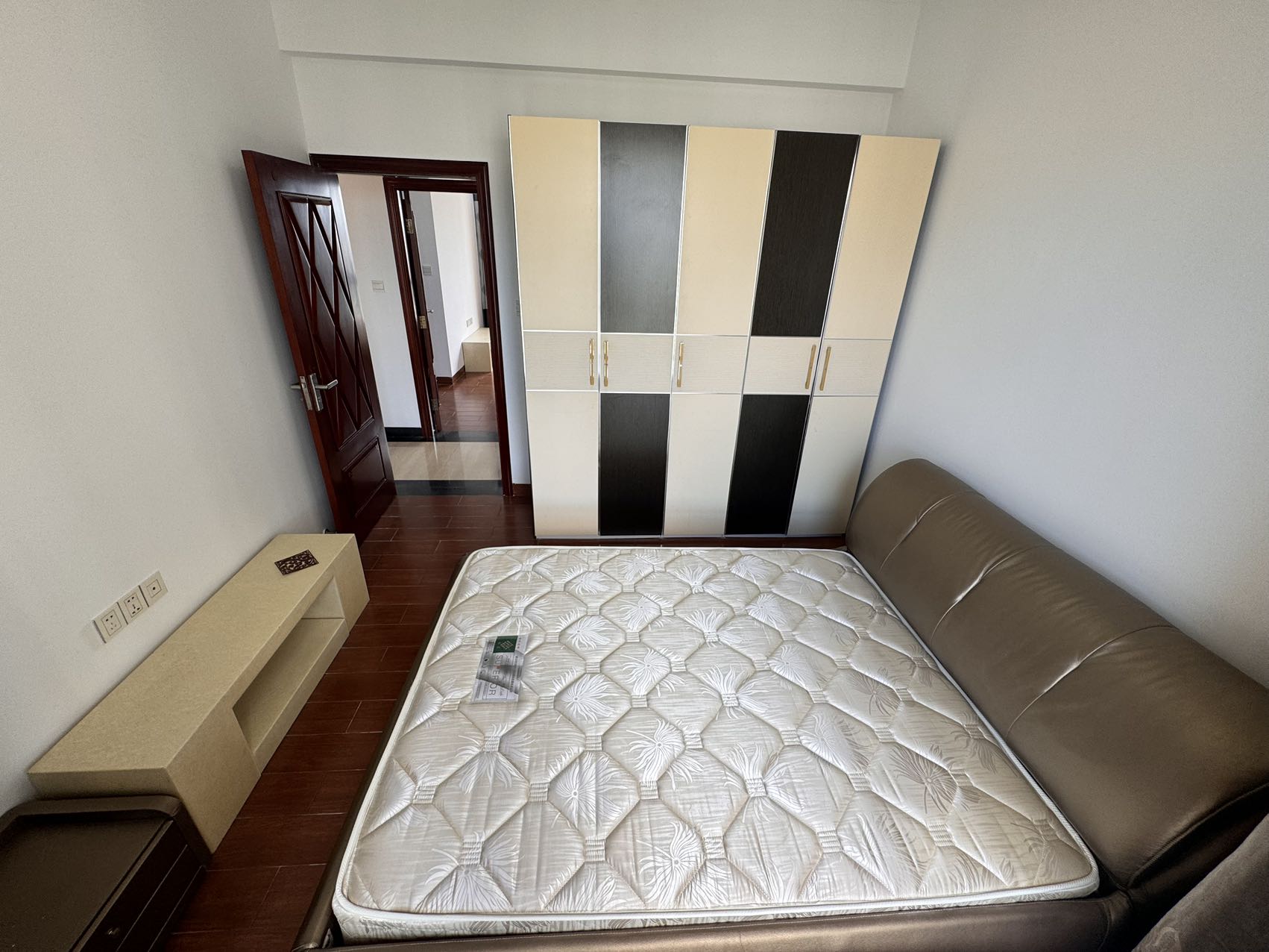 金碧文华 3室2厅2卫 4800.0元/月 金碧文华 3室2厅2卫 4800.0元/月室内图