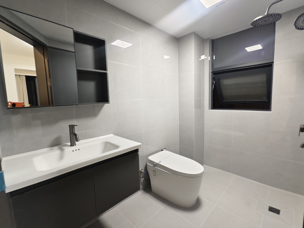 梓湖馨苑 4室2厅2卫 101.8万 梓湖馨苑 4室2厅2卫 101.8万室内图