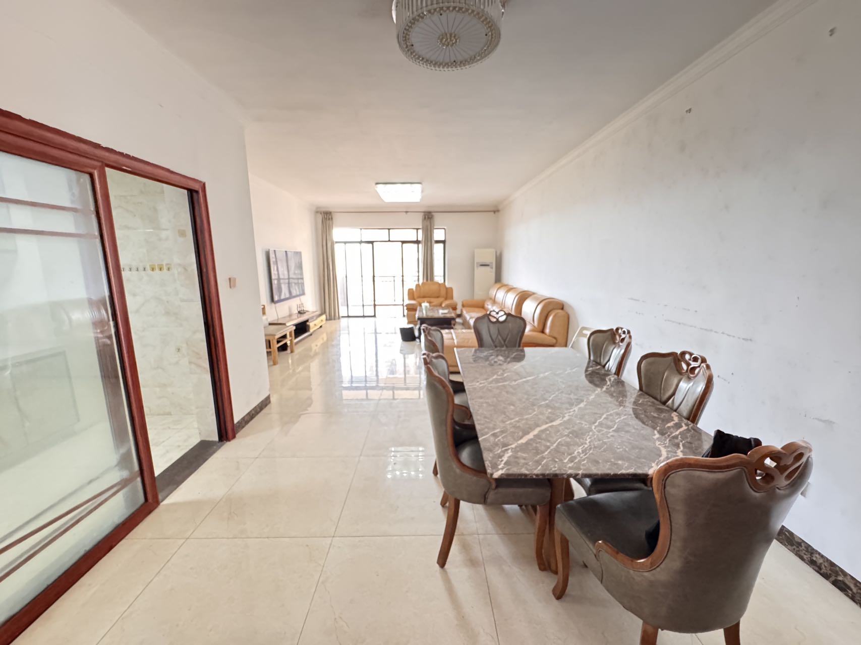 国贸城市花园 4室2厅2卫 4800.0元/月 国贸城市花园 4室2厅2卫 4800.0元/月室内图