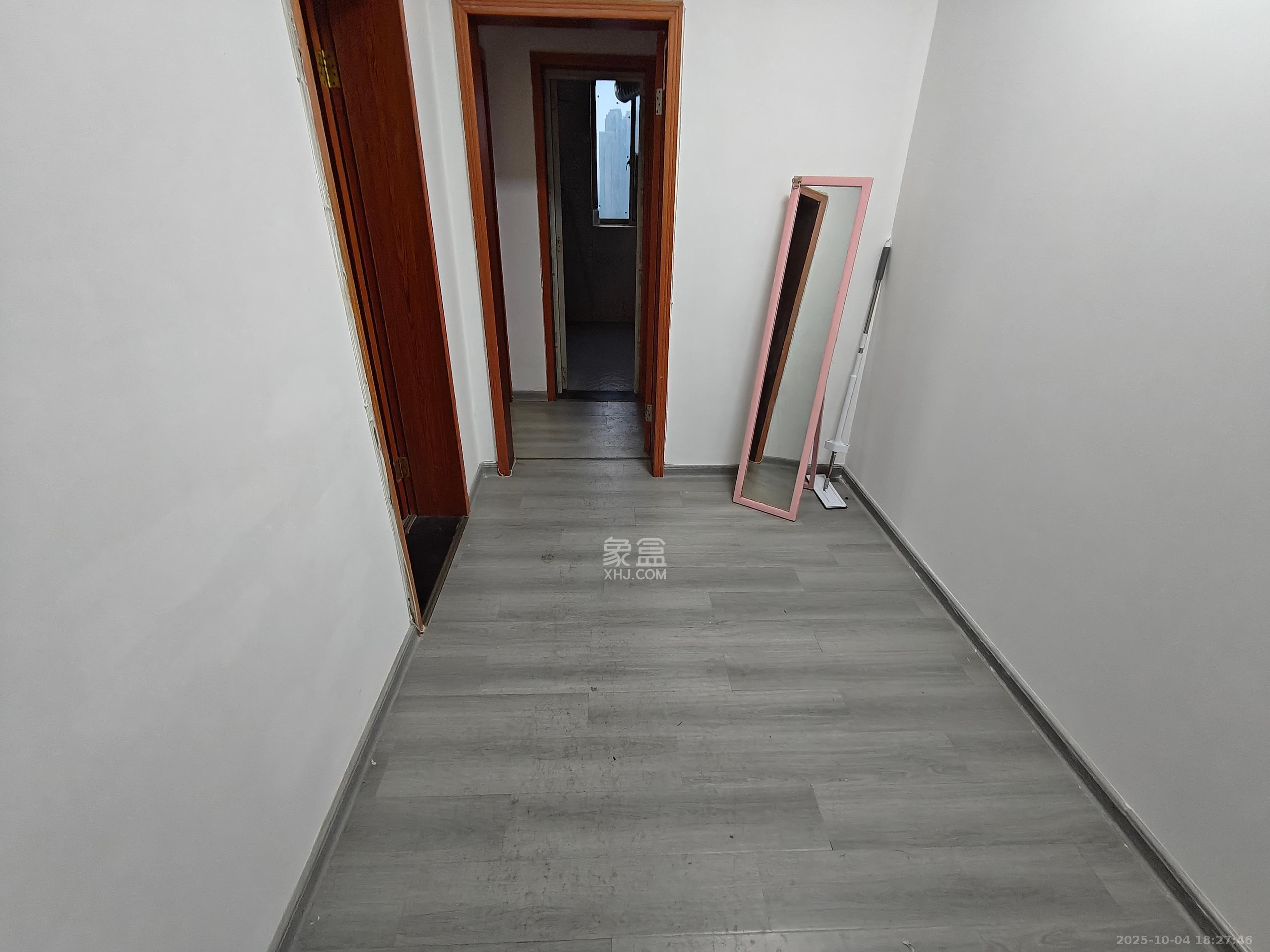 润沁园（润沁公馆）  7室2厅4卫    1300.0元/月室内图