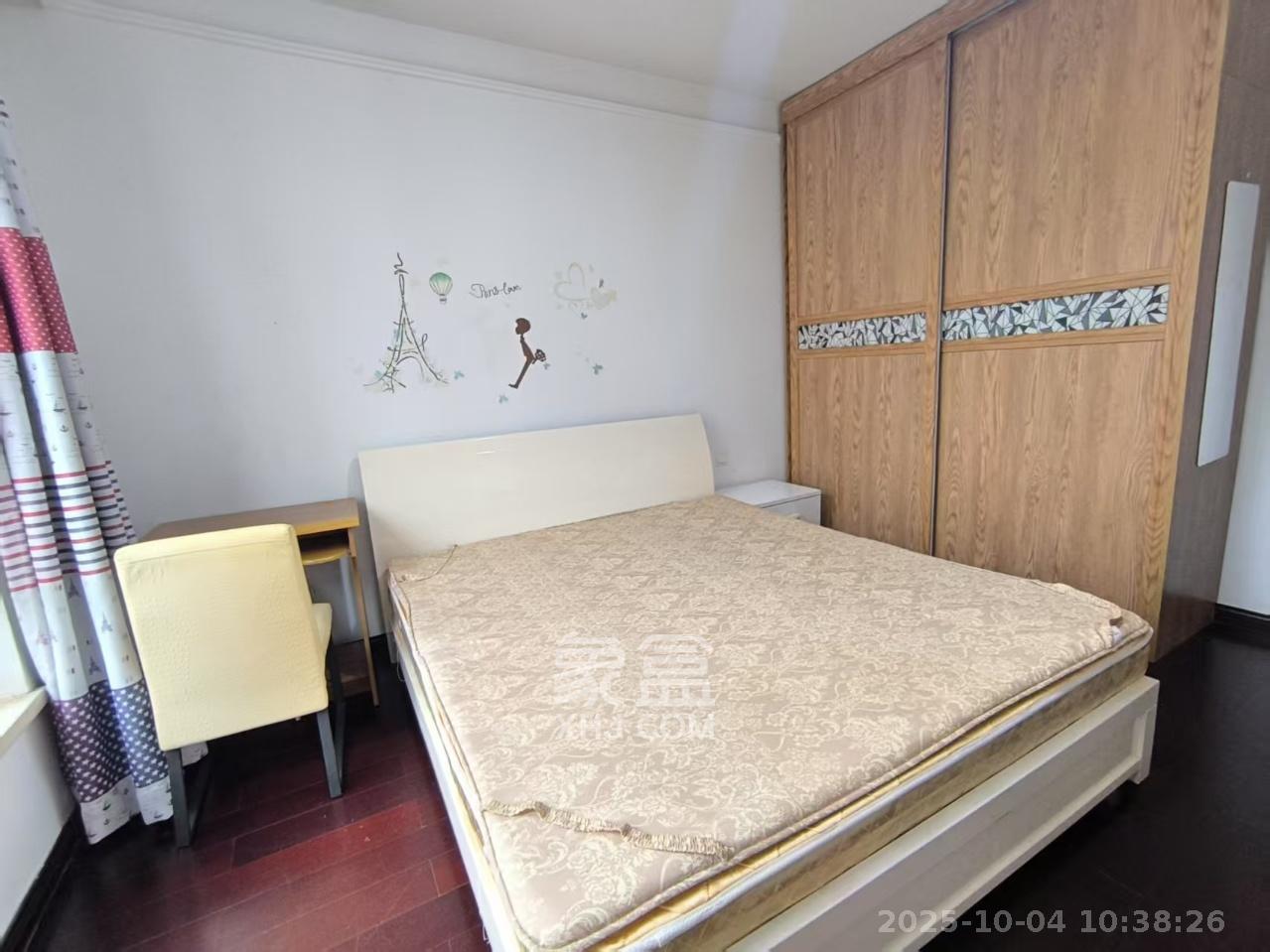 中海国际二期  1室2厅1卫    1800.0元/月 中海国际二期  1室2厅1卫    1800.0元/月室内图