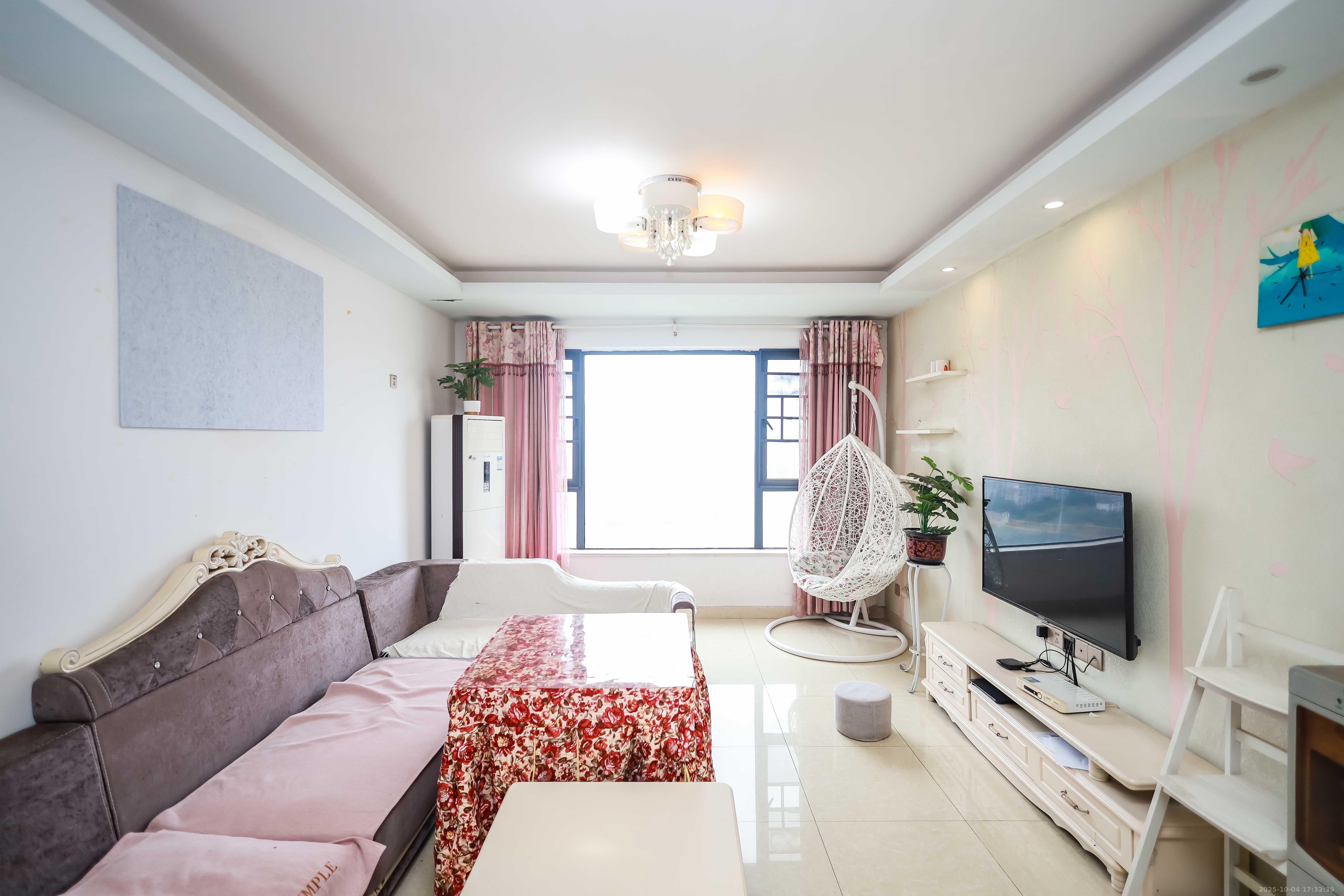 长房时代城  3室2厅1卫    85.0万 长房时代城  3室2厅1卫    85.0万