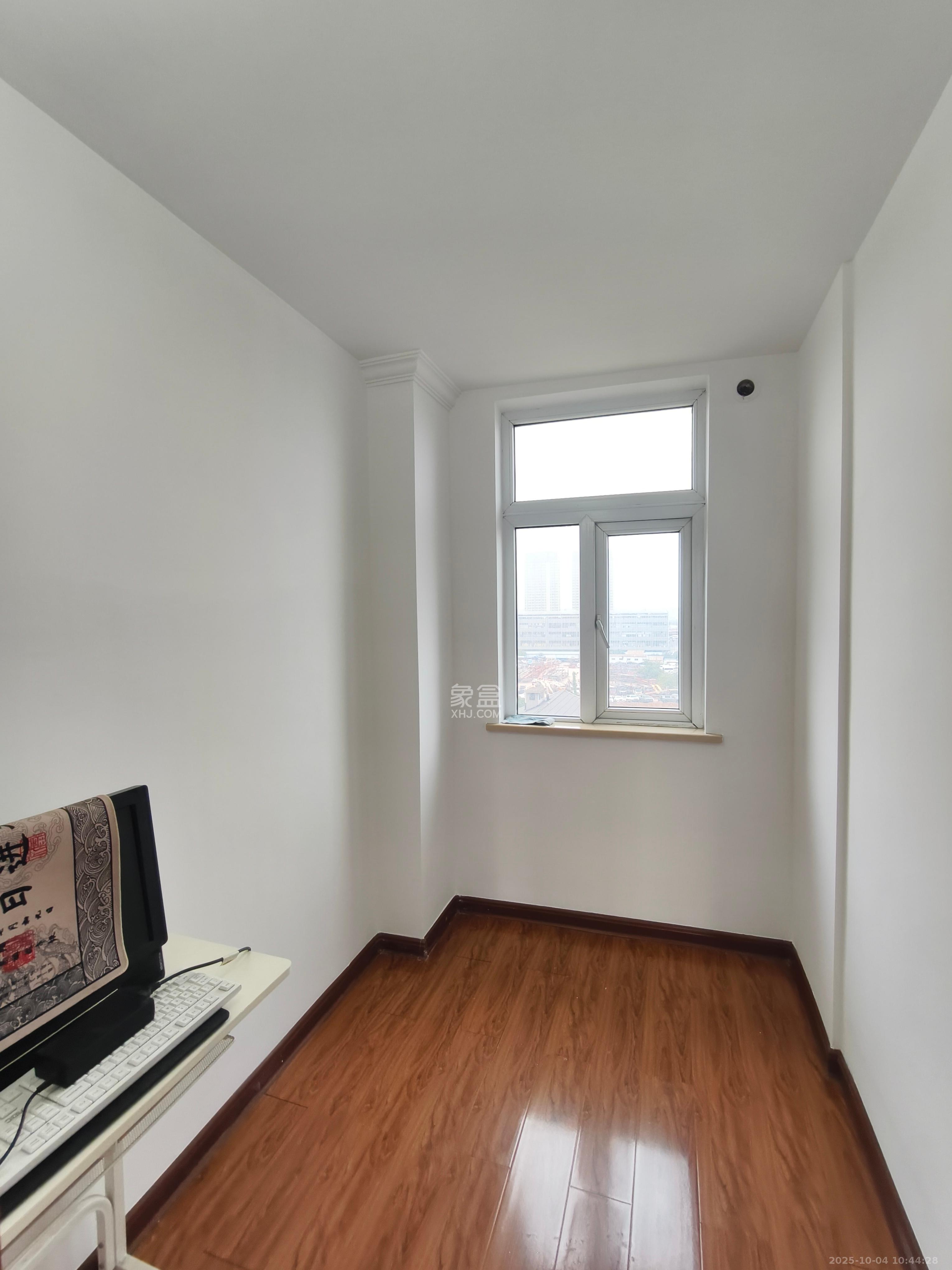 和悦城(蟠龙景苑) 3室2厅1卫 2000.0元/月 和悦城(蟠龙景苑) 3室2厅1卫 2000.0元/月室内图