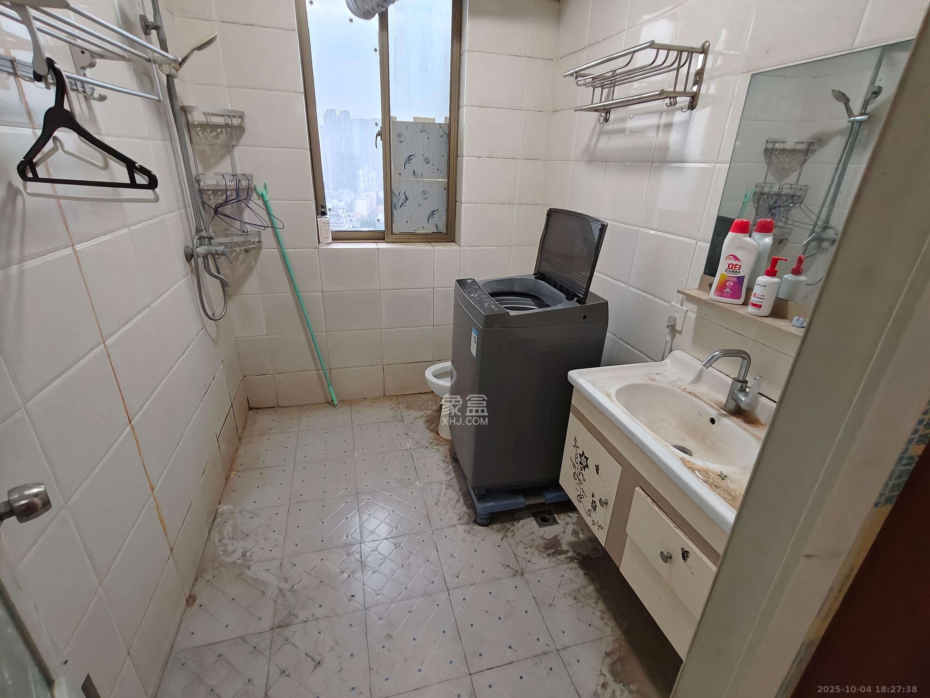 润沁园（润沁公馆）  7室2厅4卫    1300.0元/月室内图