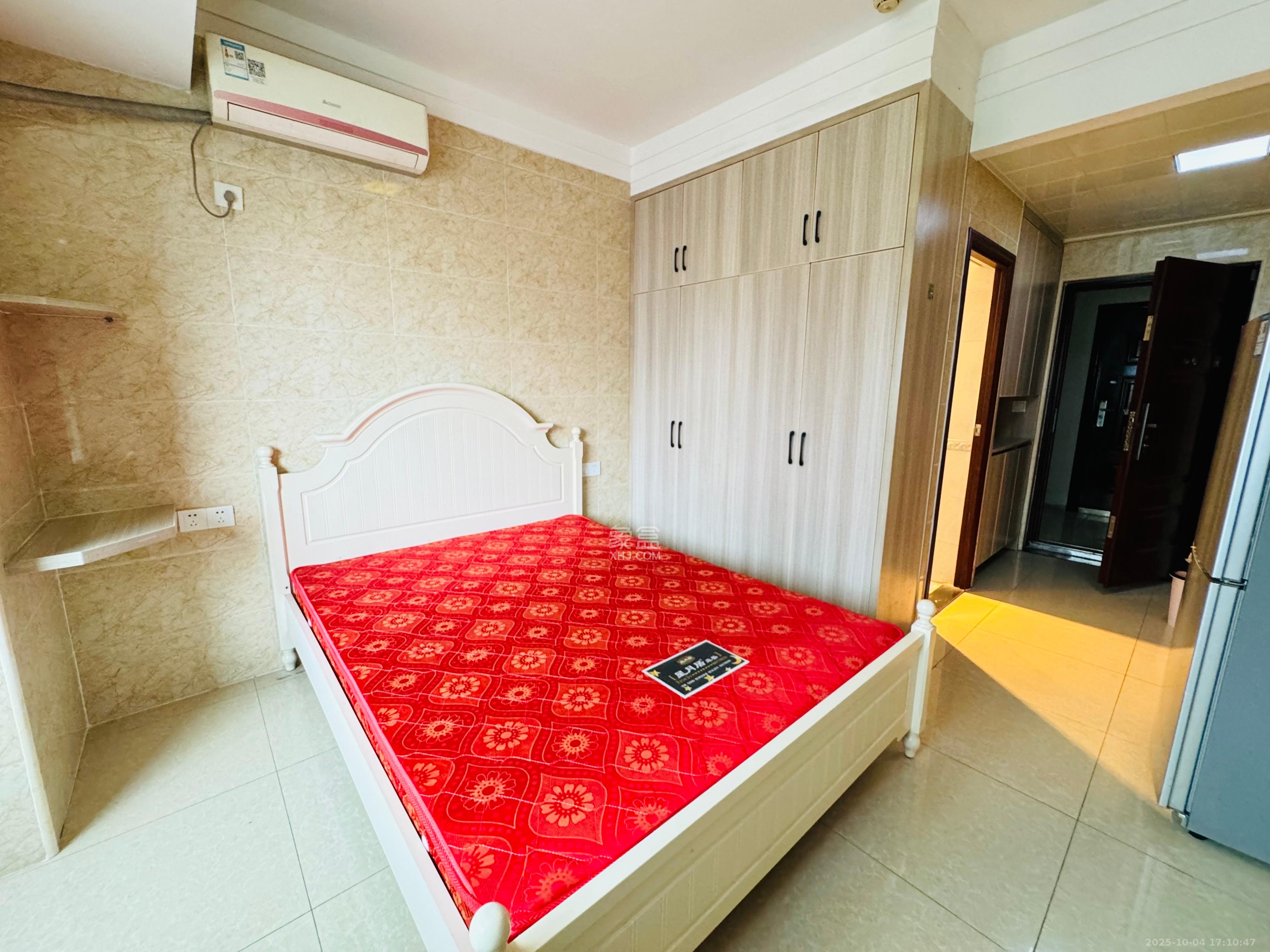 协信星澜汇 1室0厅1卫 1350.00元/月 协信星澜汇 1室0厅1卫 1350.00元/月室内图