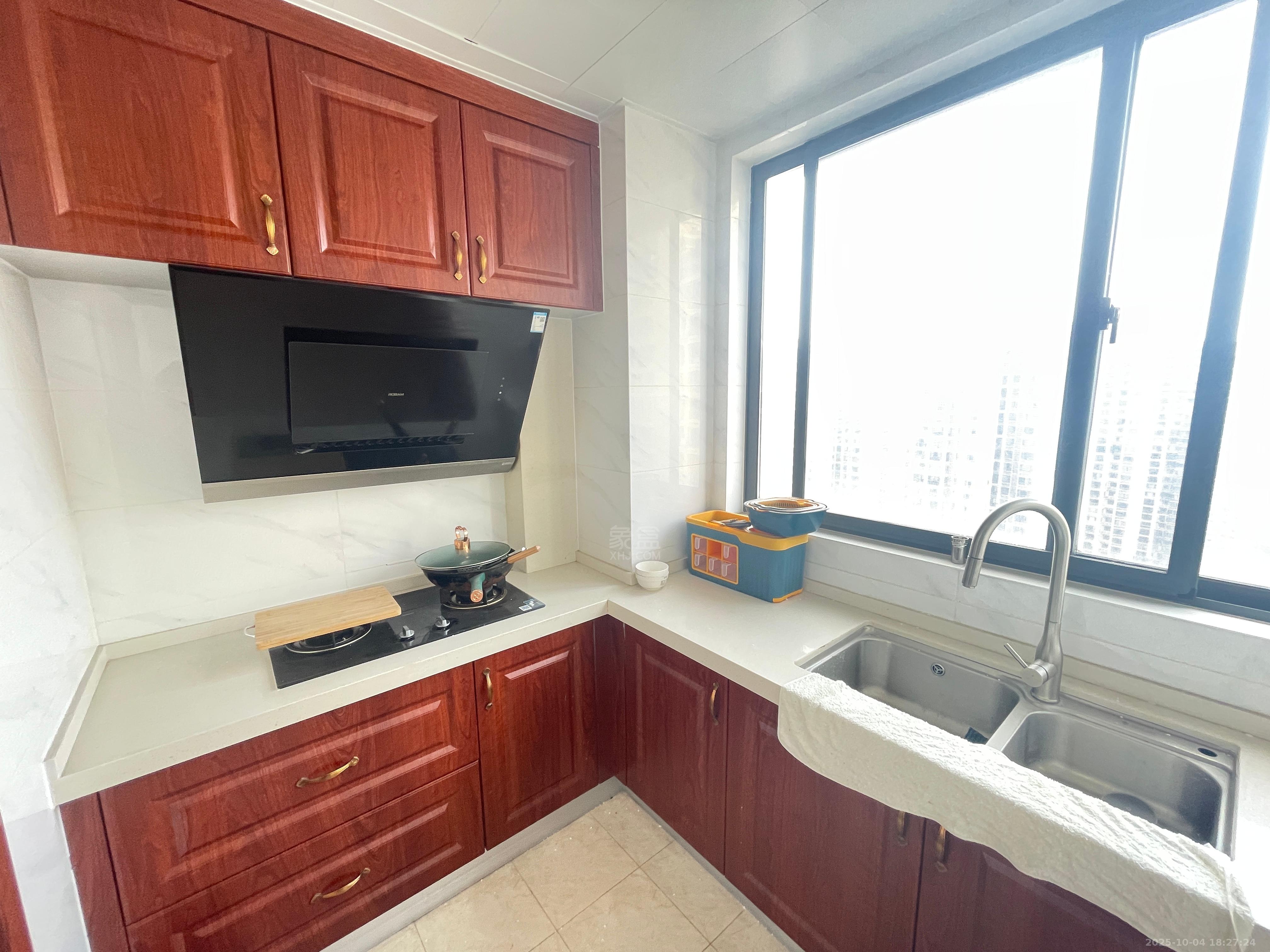 壹品熙园 4室2厅2卫 2300.0元/月 壹品熙园 4室2厅2卫 2300.0元/月室内图