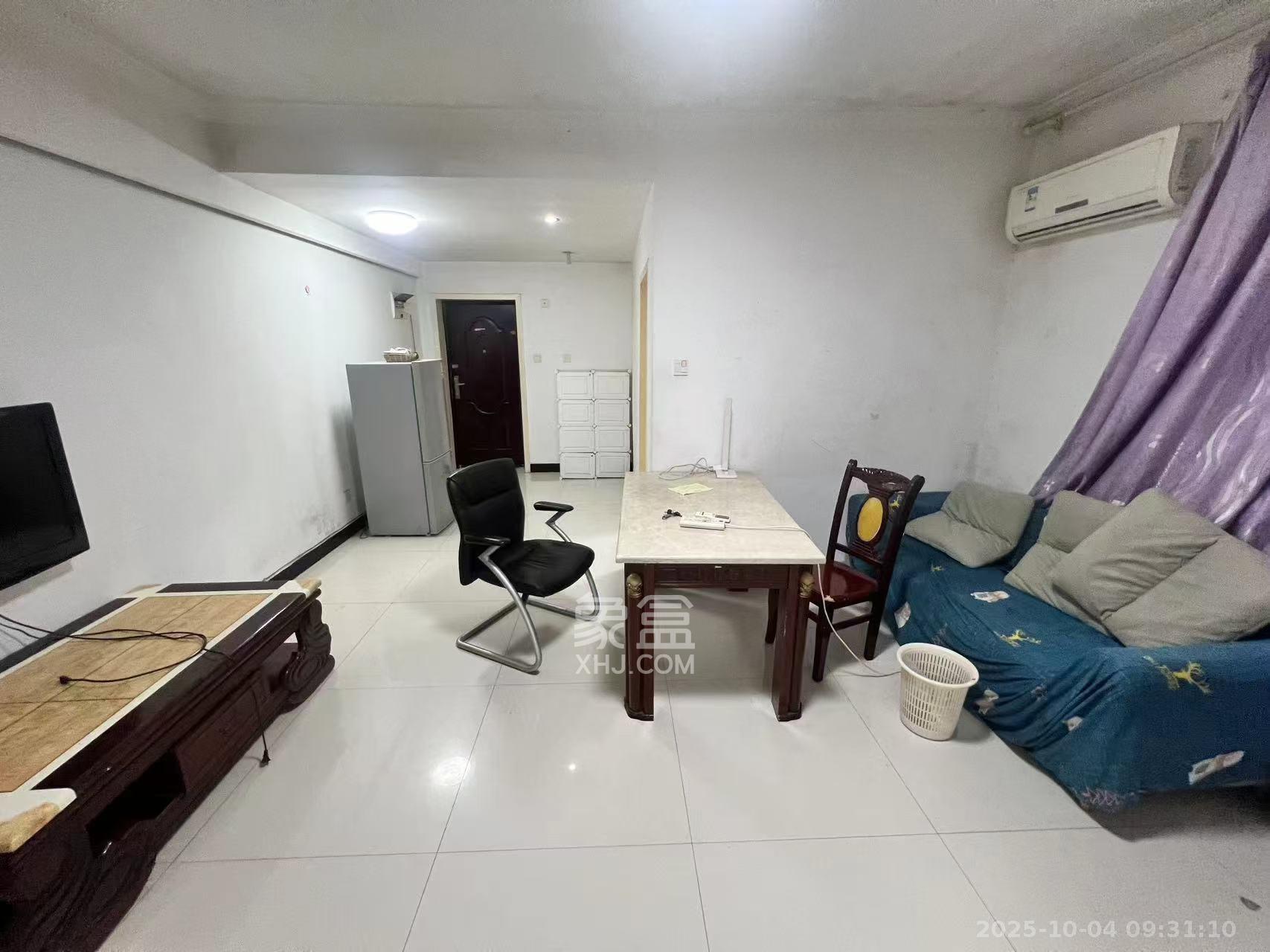 景泰雅苑(景江融城) 2室1厅1卫 2400.0元/月 景泰雅苑(景江融城) 2室1厅1卫 2400.0元/月室内图