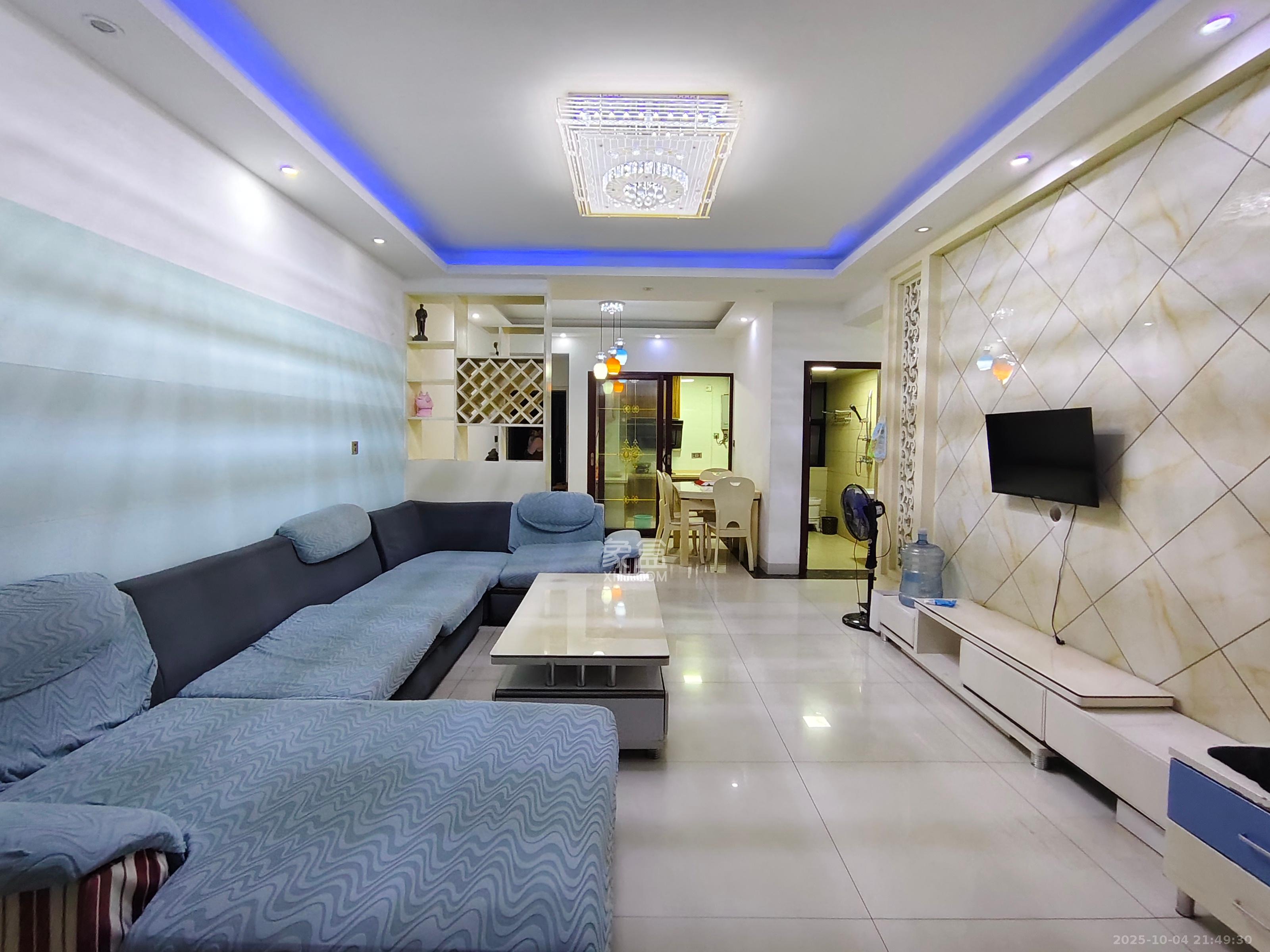 江南名府 3室2厅2卫 1280.0元/月 江南名府 3室2厅2卫 1280.0元/月室内图