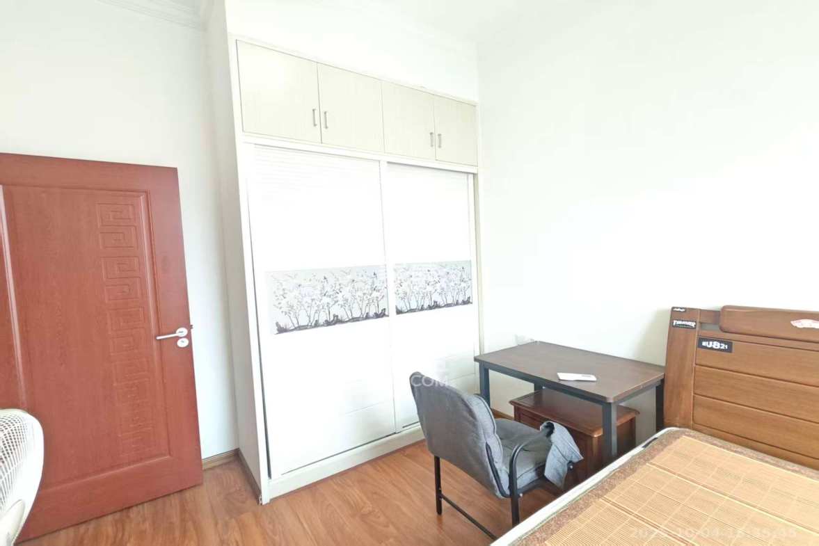 江南华府 1室1厅1卫 1600.0元/月 江南华府 1室1厅1卫 1600.0元/月室内图