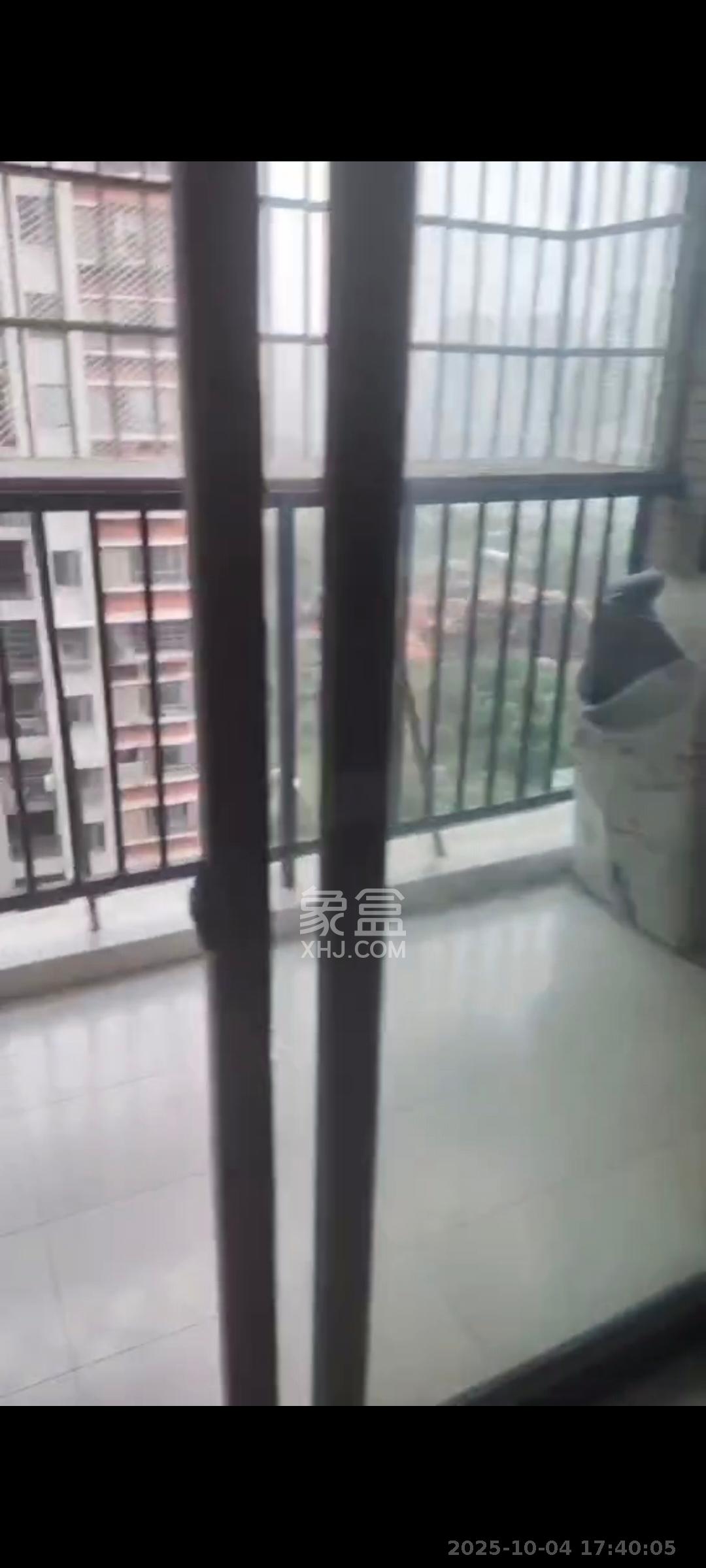 德庆水韵山城  2室2厅1卫    1600.0元/月室内图