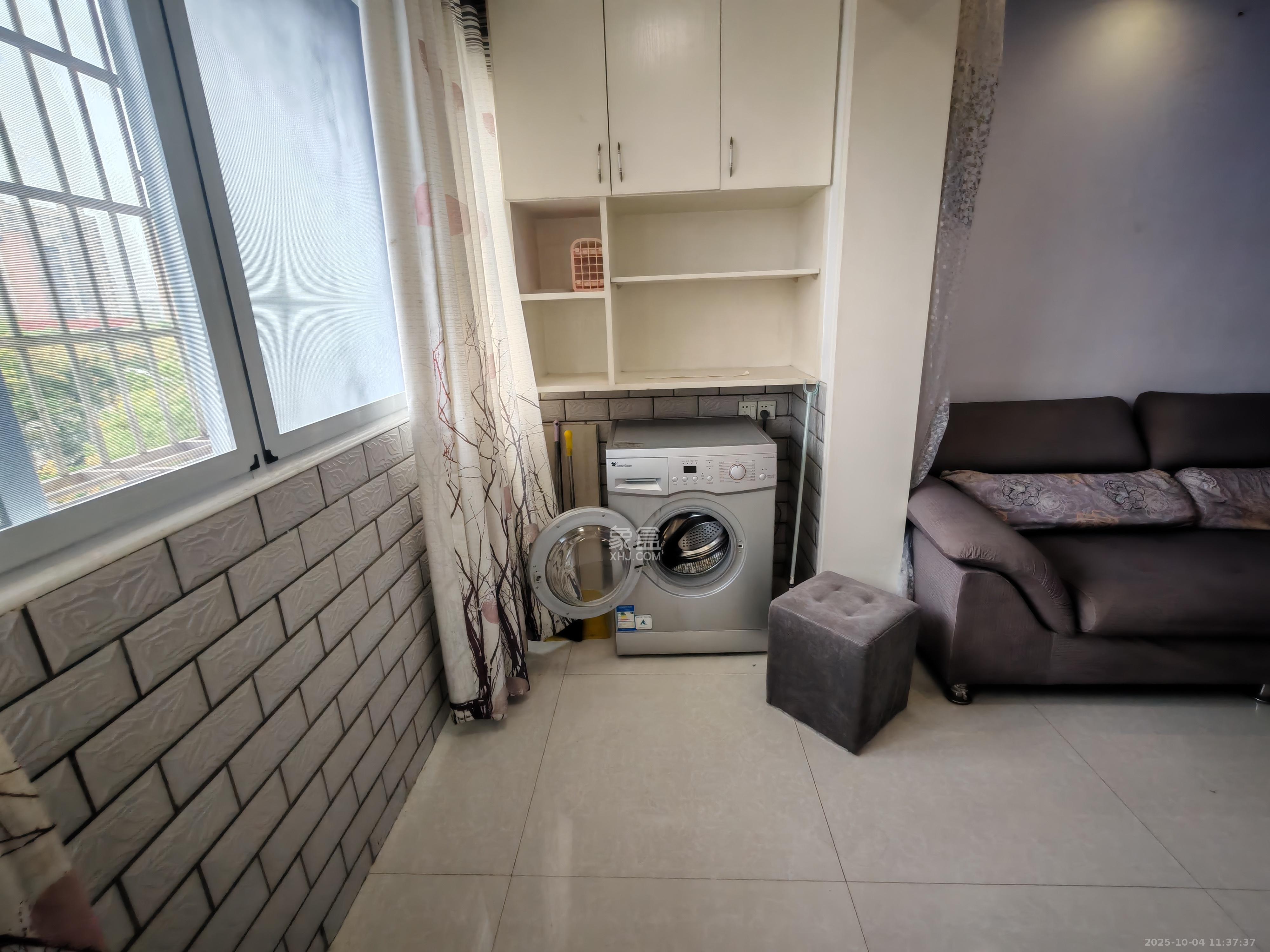 友园山庄 2室2厅1卫 1500.0元/月 友园山庄 2室2厅1卫 1500.0元/月室内图