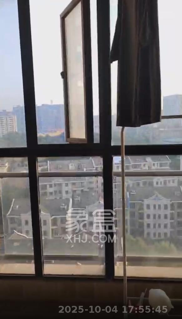 高升金典  2室1厅1卫   2000.00元/月室内图