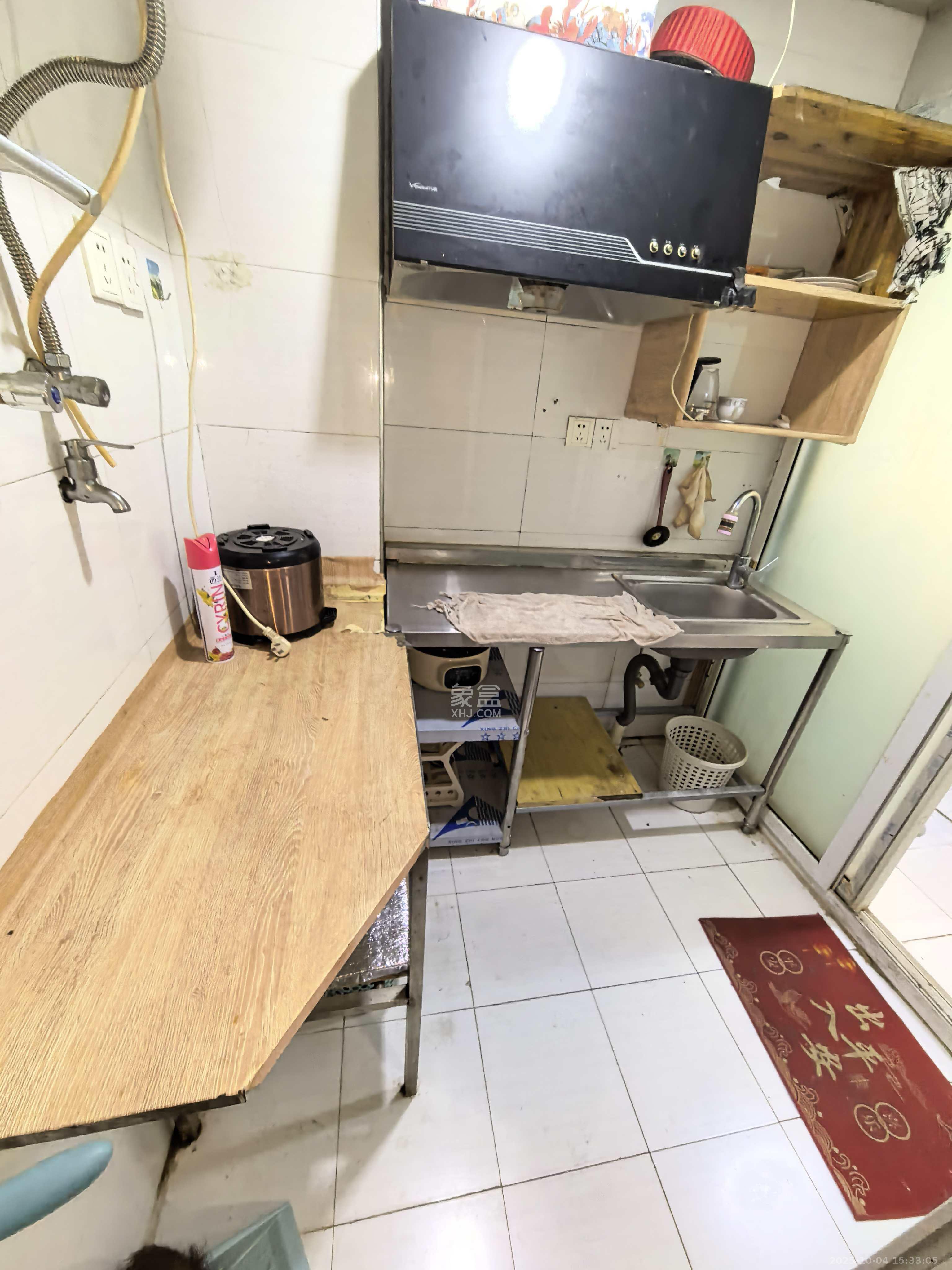 四方小区综合楼(四方嘉丽) 1室1厅1卫 1100.0元/月 四方小区综合楼(四方嘉丽) 1室1厅1卫 1100.0元/月室内图