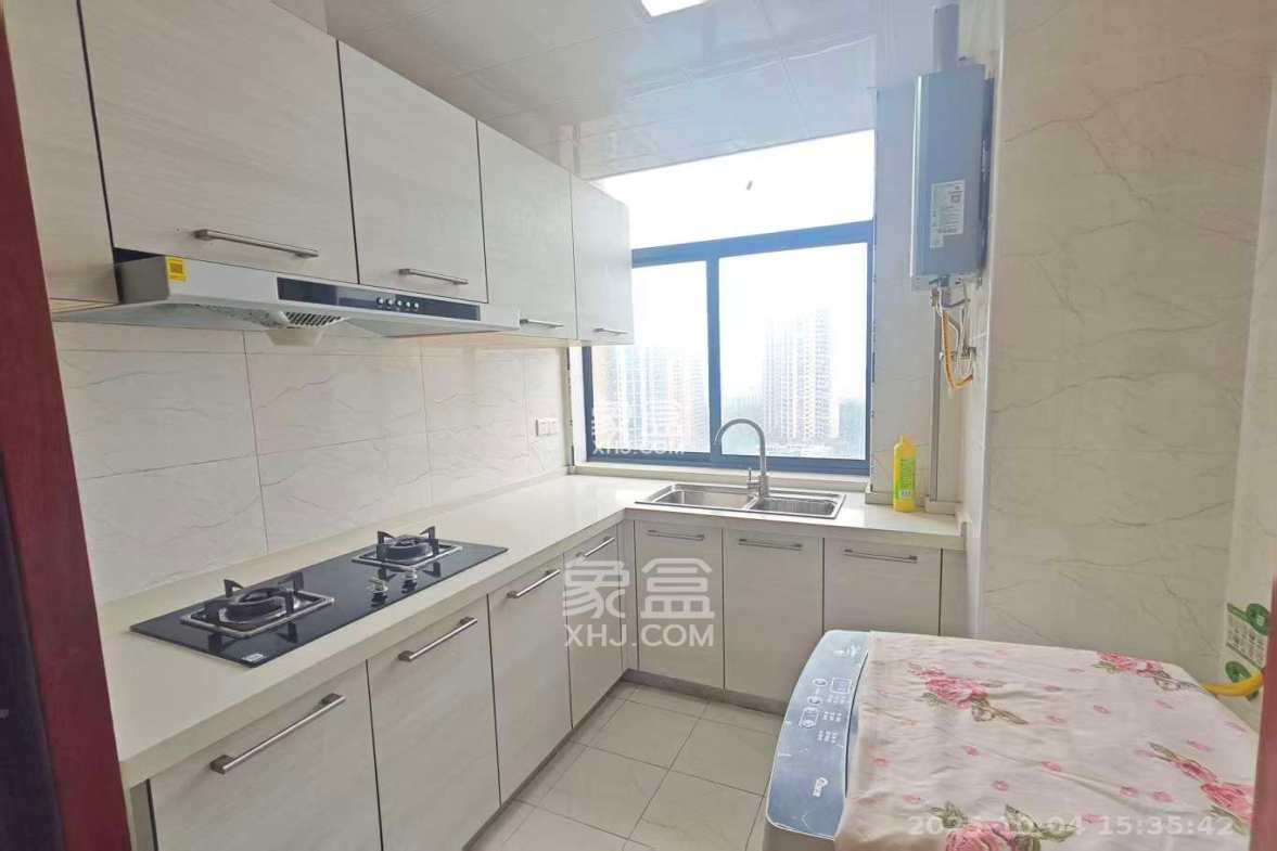 江南华府 1室1厅1卫 1600.0元/月 江南华府 1室1厅1卫 1600.0元/月室内图