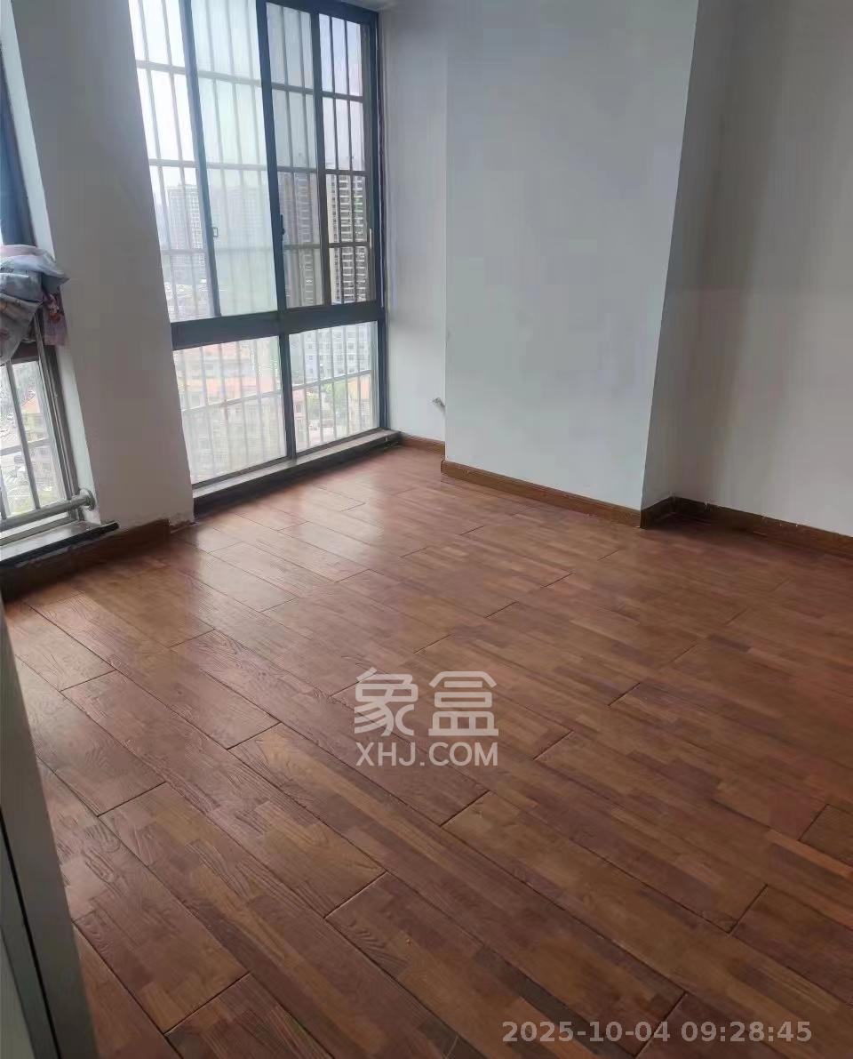 德庆水韵山城  1室1厅1卫    1800.0元/月室内图