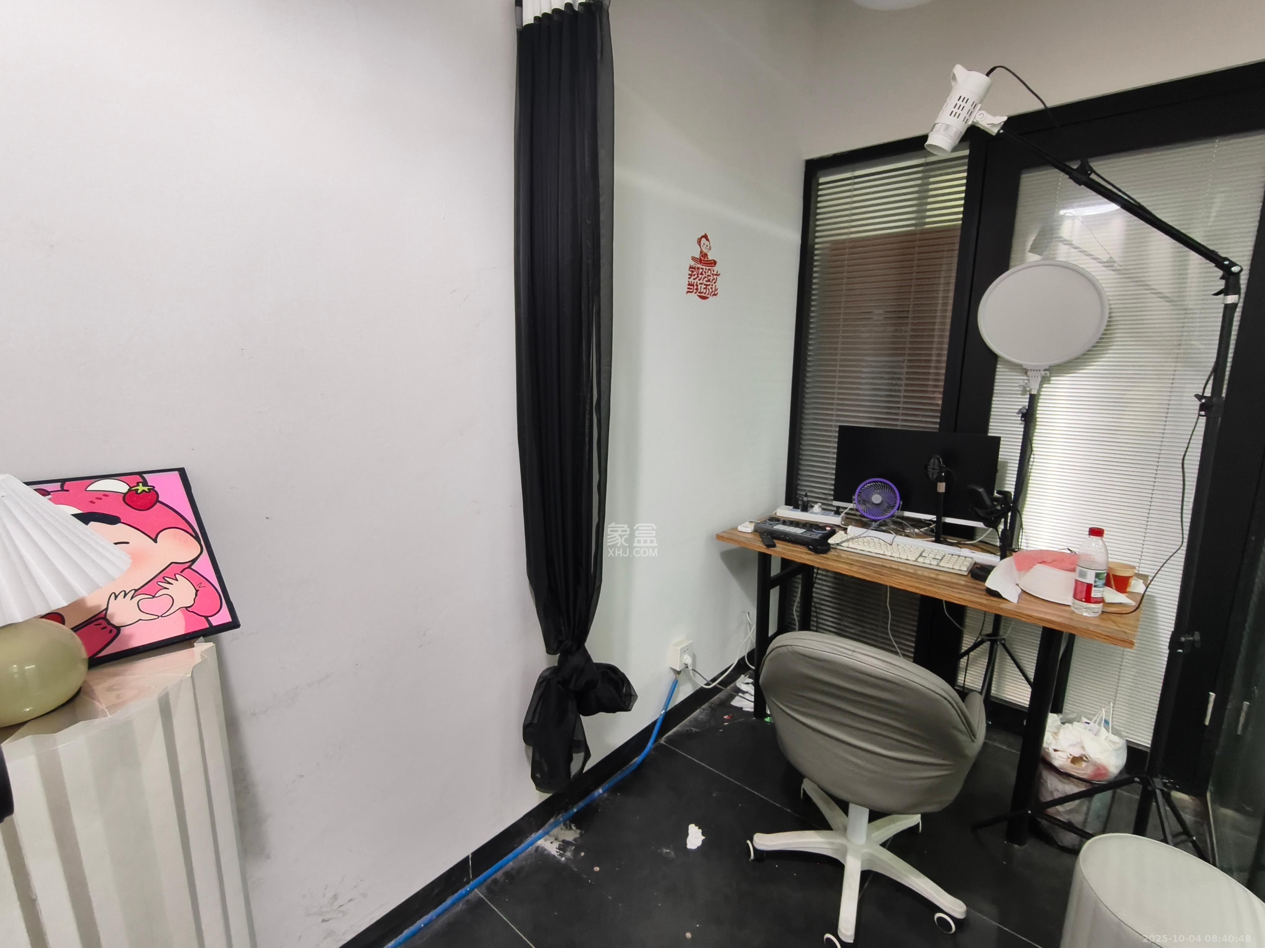 明发国际城 1室0厅0卫 1300.0元/月 明发国际城 1室0厅0卫 1300.0元/月室内图