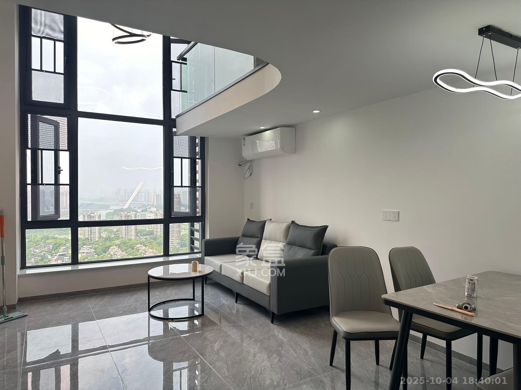 藏珑湖上公馆  1室1厅2卫    2800.0元/月室内图