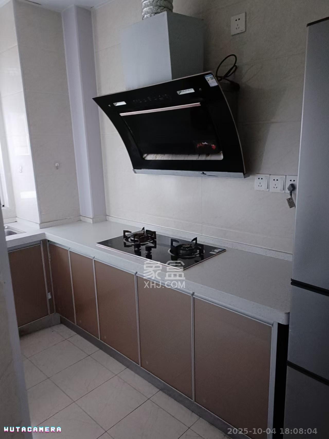 荣盛花语城  3室2厅1卫    1700.0元/月室内图