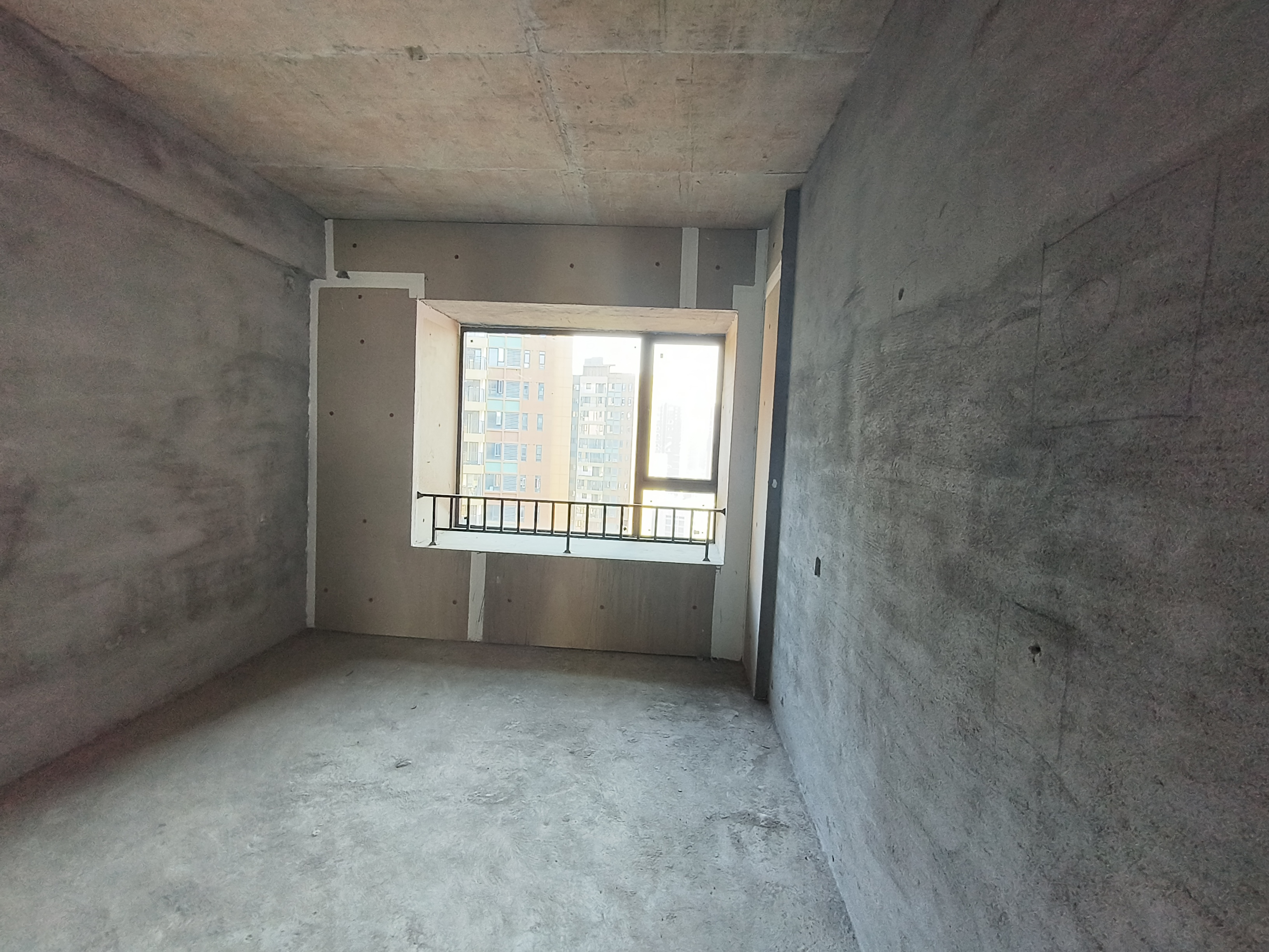 宁邦中心(三期幸福里) 3室2厅2卫 69.8万 宁邦中心(三期幸福里) 3室2厅2卫 69.8万客厅