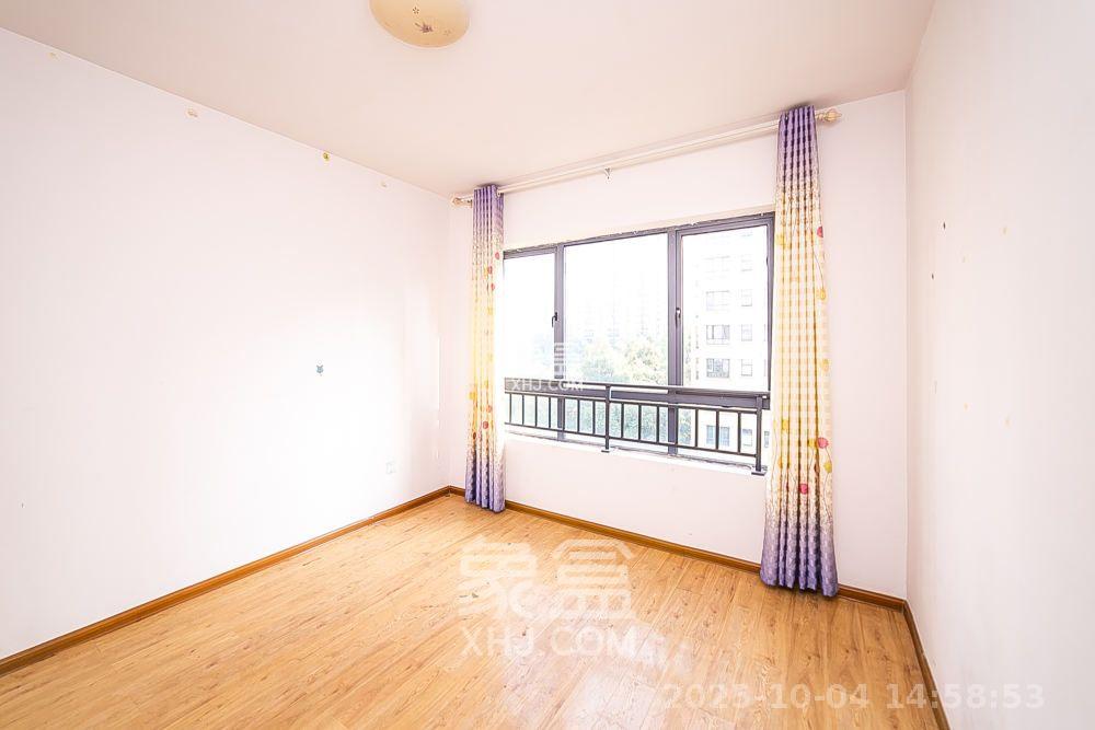 长盛岚庭 2室1厅1卫 1800.0元/月 长盛岚庭 2室1厅1卫 1800.0元/月室内图