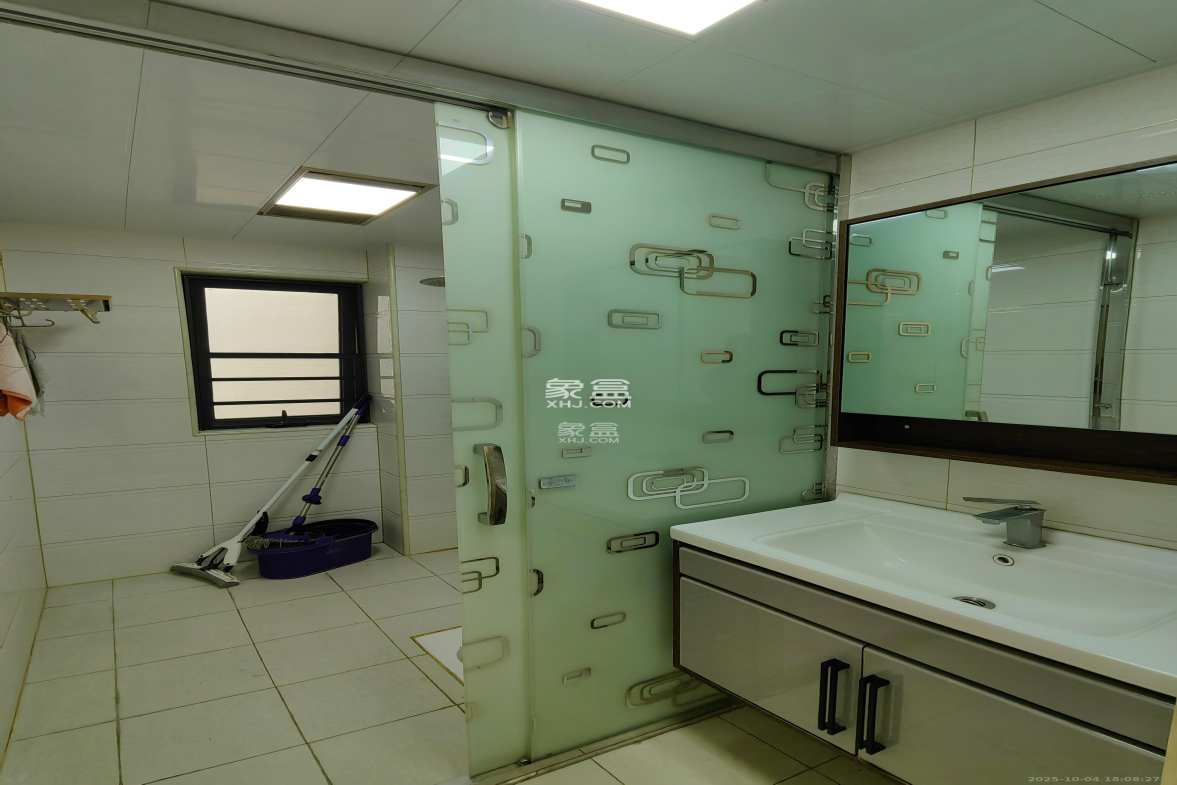 中建梅溪湖中心 4室2厅3卫 5500.0元/月 中建梅溪湖中心 4室2厅3卫 5500.0元/月室内图