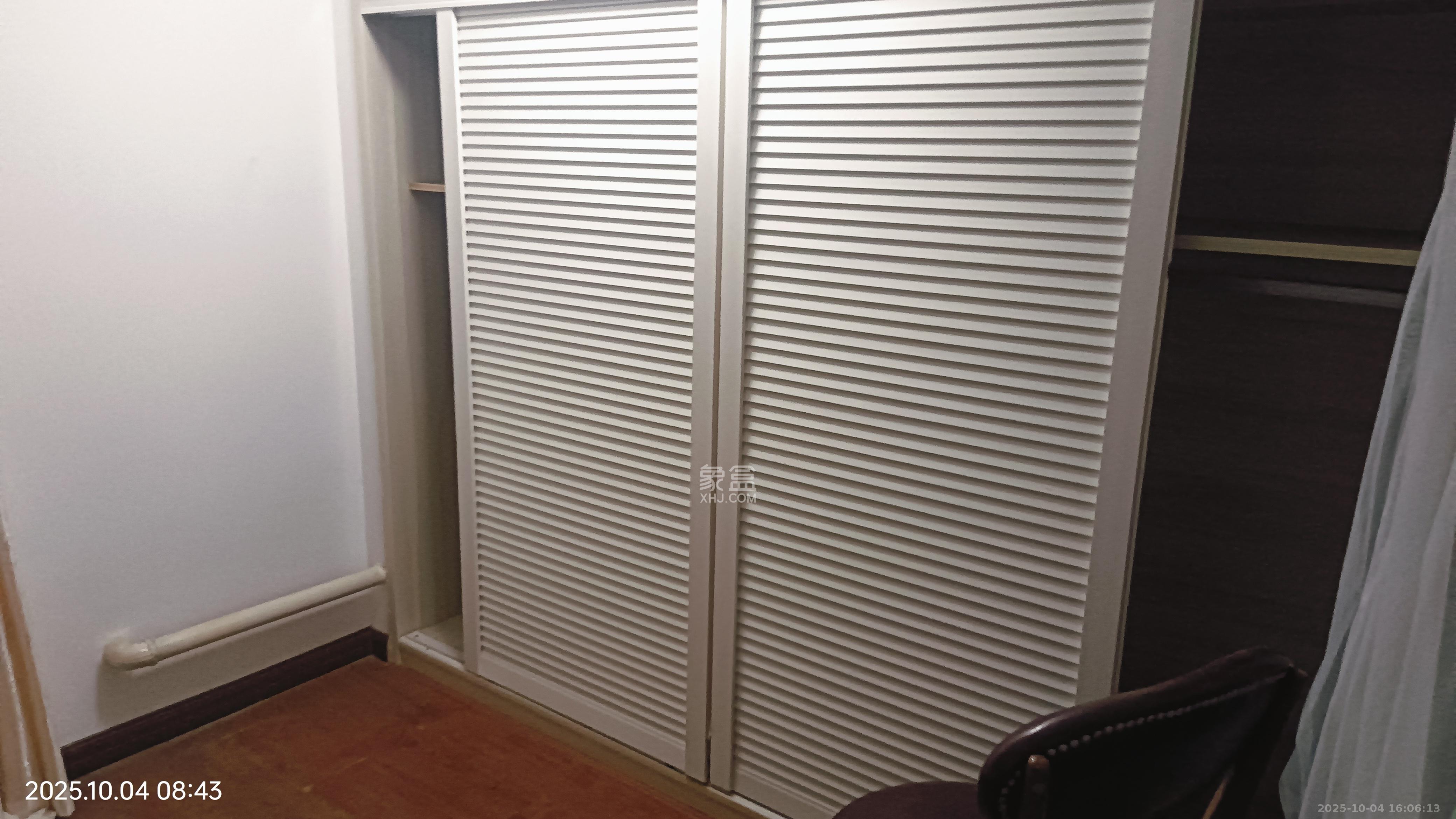 洋湖时代  1室1厅1卫    1300.0元/月 洋湖时代  1室1厅1卫    1300.0元/月室内图