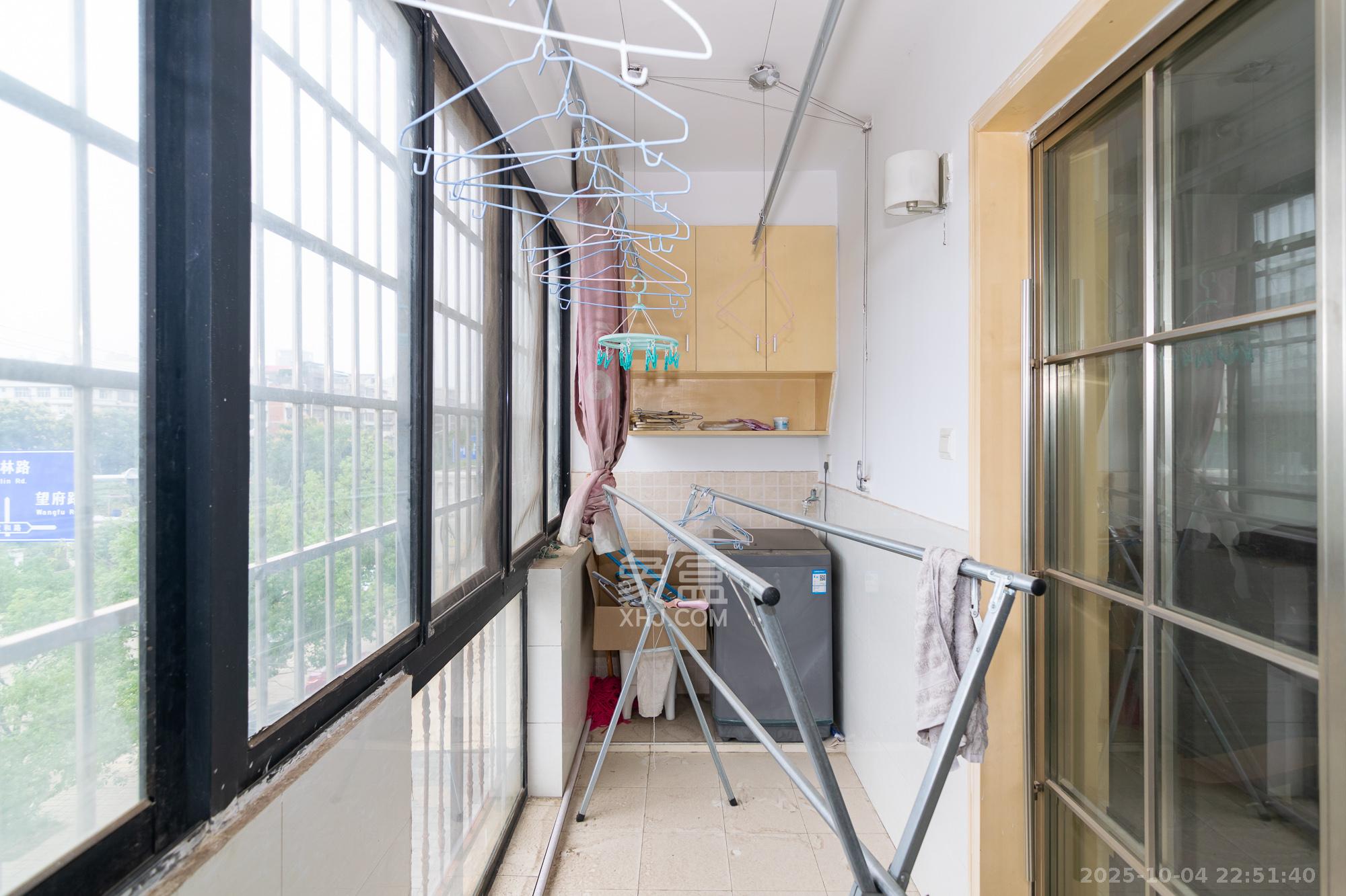 中新森林海 2室2厅1卫 38.8万 中新森林海 2室2厅1卫 38.8万阳台