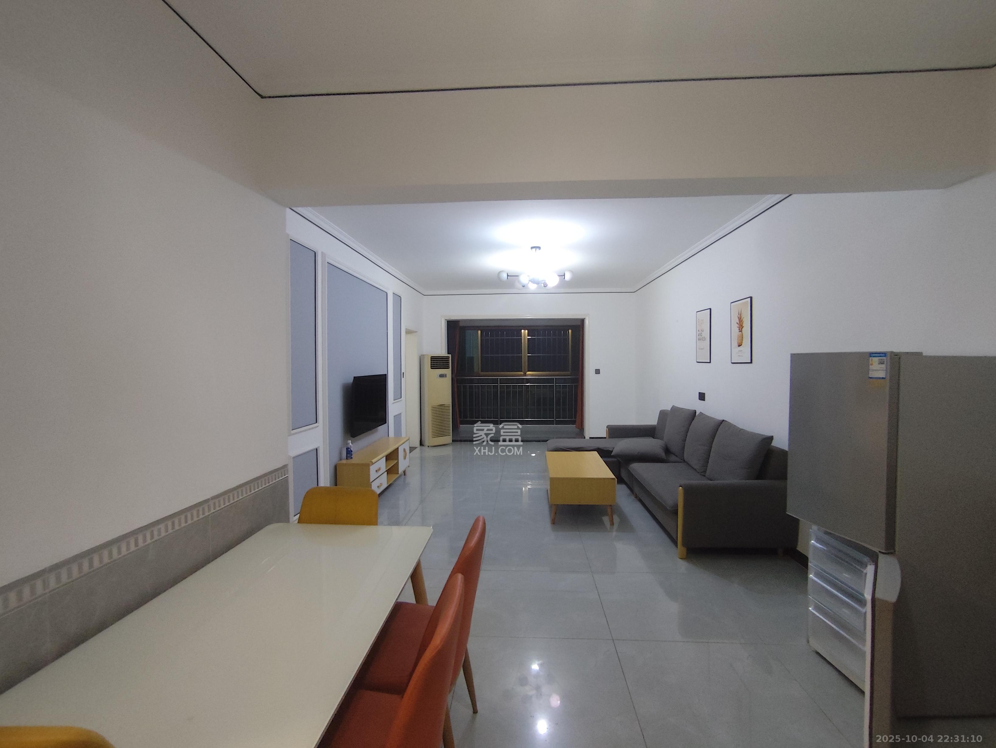 鄱阳佳郡 2室1厅1卫 1800.0元/月 鄱阳佳郡 2室1厅1卫 1800.0元/月室内图