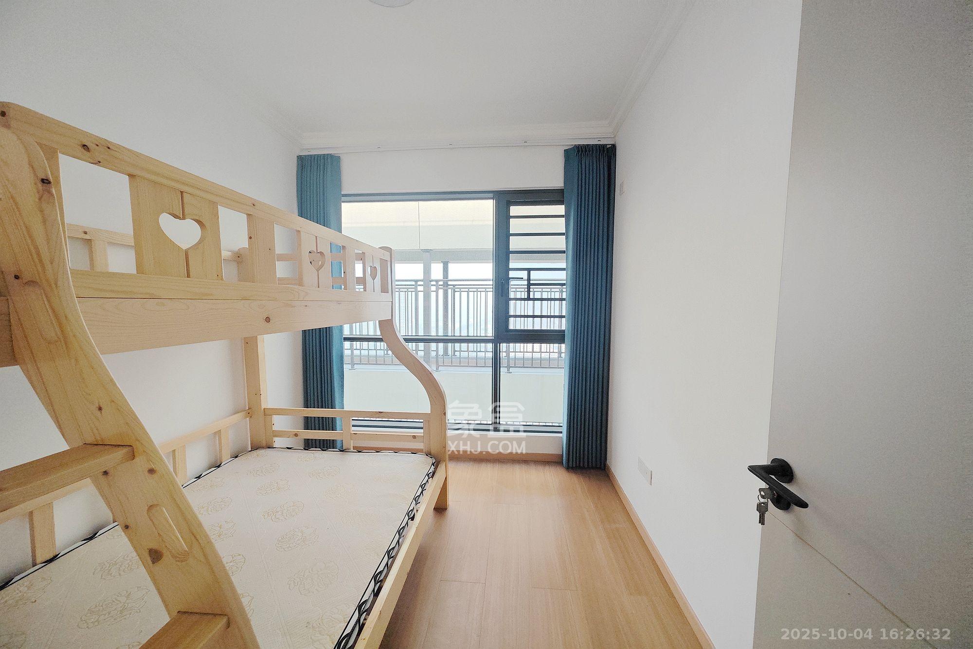 旭辉国悦府 3室2厅2卫 3200.0元/月 旭辉国悦府 3室2厅2卫 3200.0元/月室内图