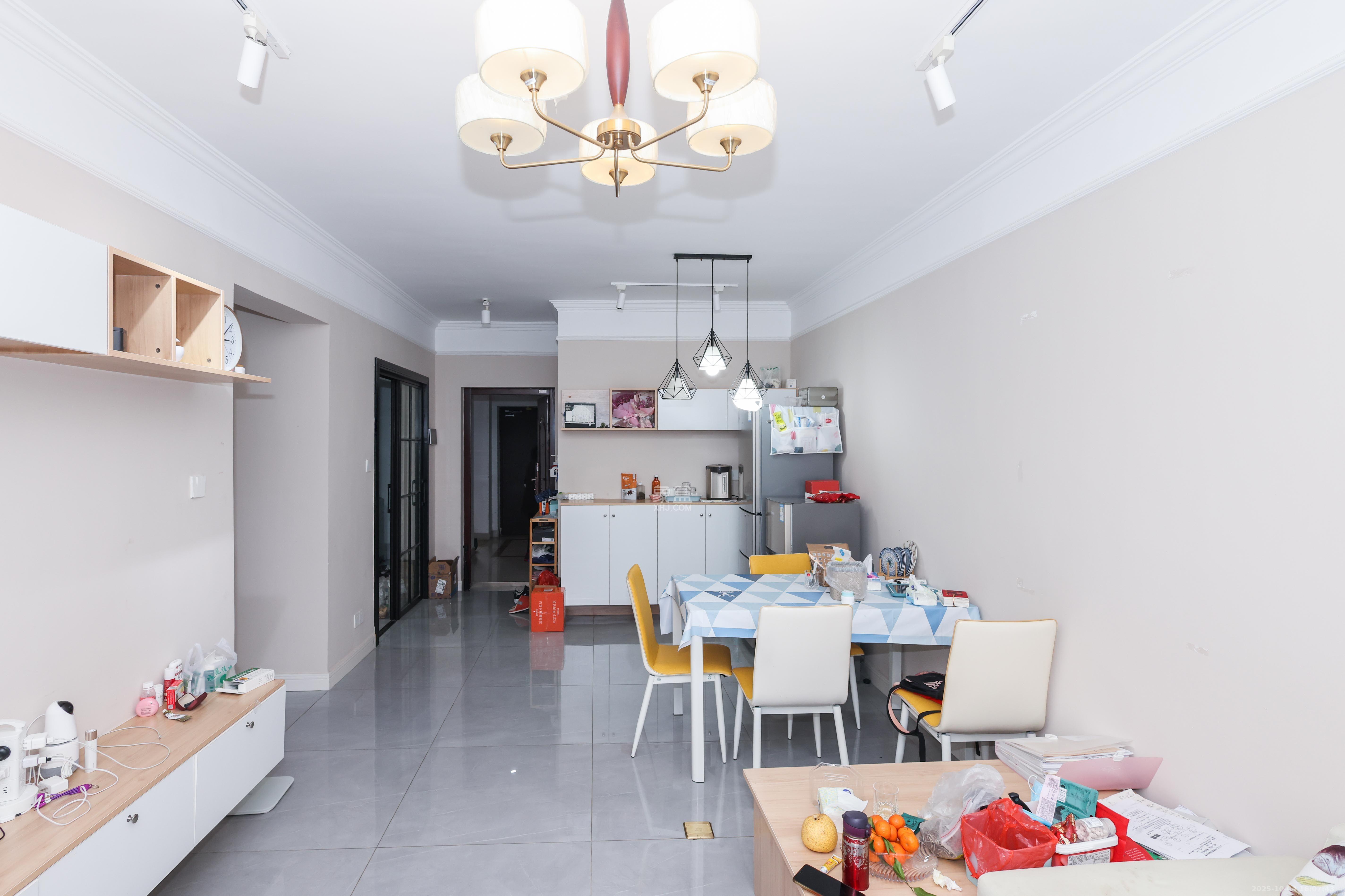 中国铁建梅溪青秀一期  3室2厅1卫    3300.0元/月室内图