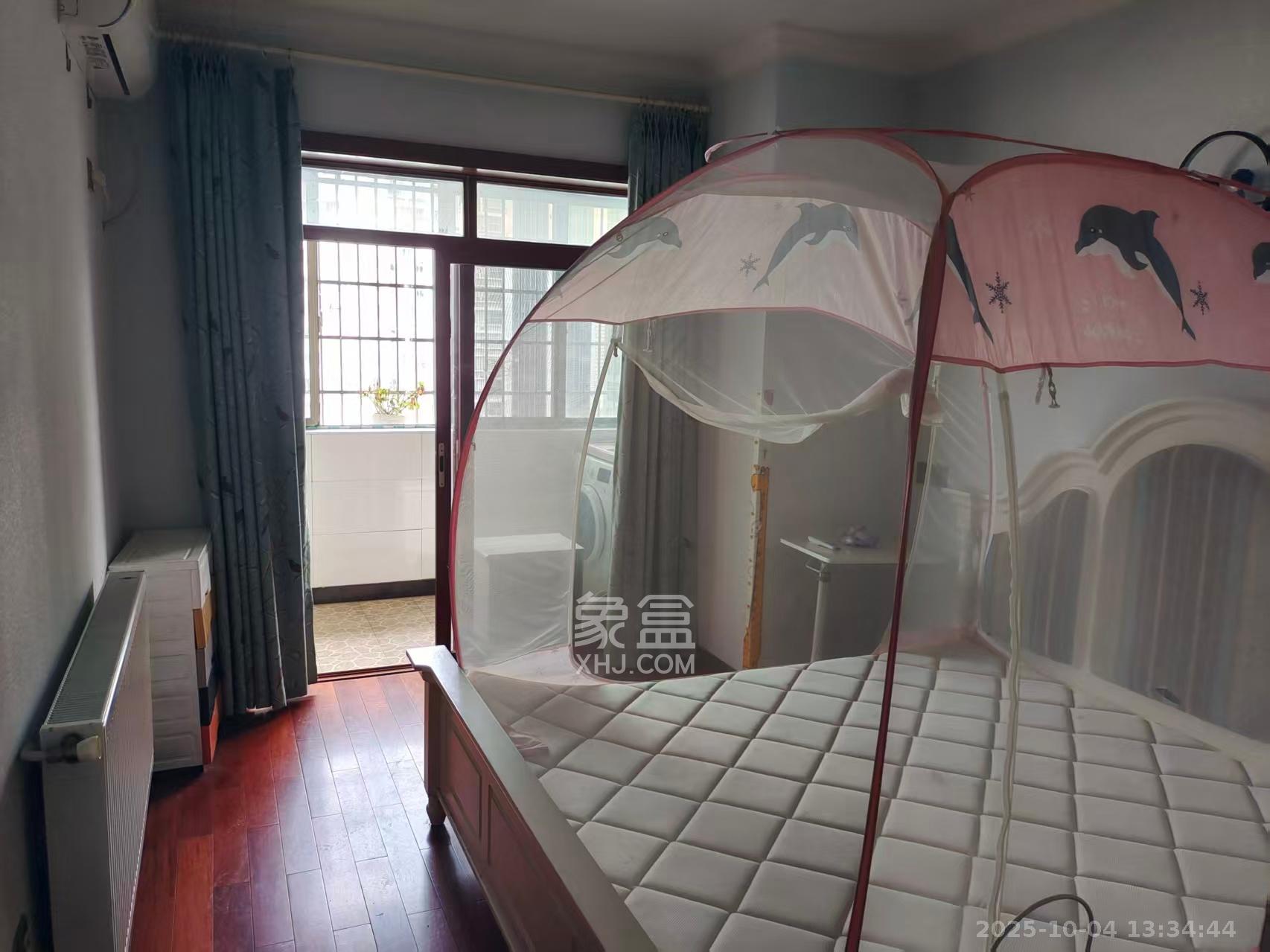 天心城市广场（黄金之城）  3室1厅1卫    3200.0元/月室内图