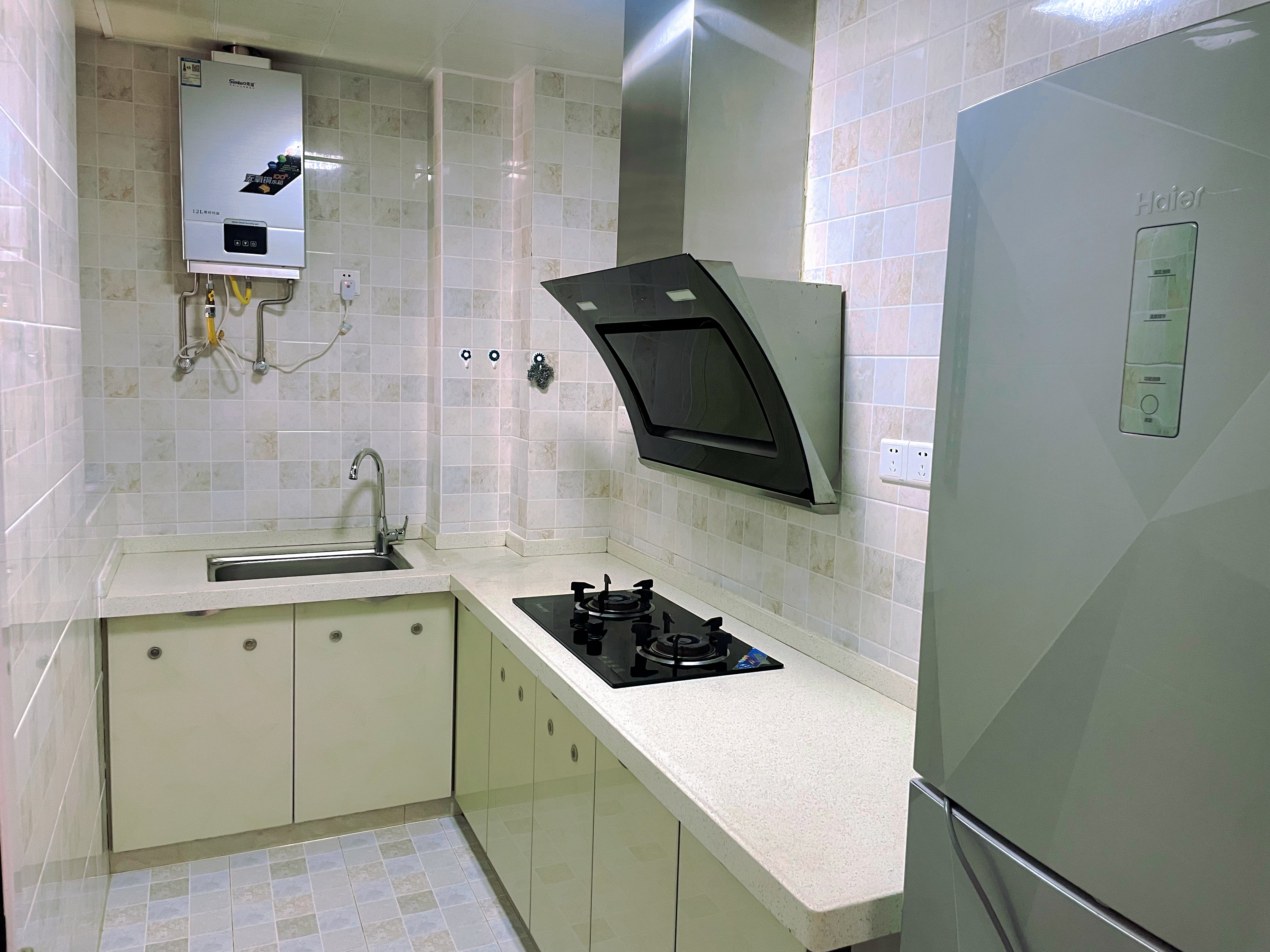 耀江西岸公馆 2室2厅1卫 2500.0元/月 耀江西岸公馆 2室2厅1卫 2500.0元/月室内图