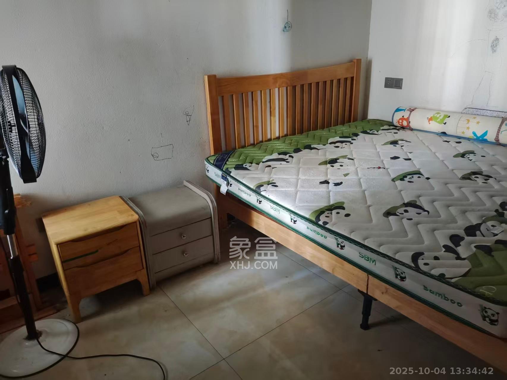 天心城市广场（黄金之城）  3室1厅1卫    3200.0元/月室内图