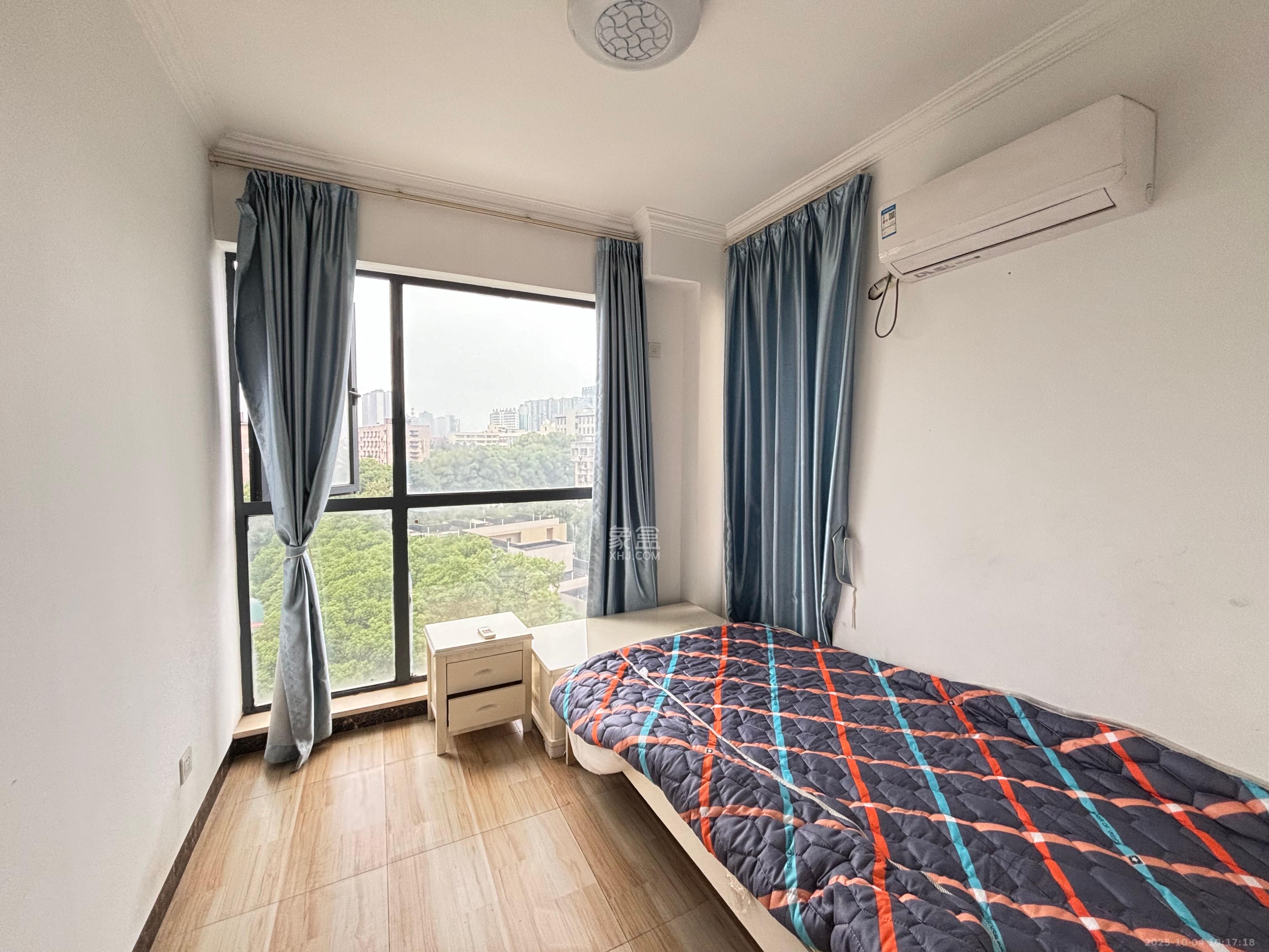 荣盛花语书苑 3室2厅1卫 2800.0元/月 荣盛花语书苑 3室2厅1卫 2800.0元/月室内图