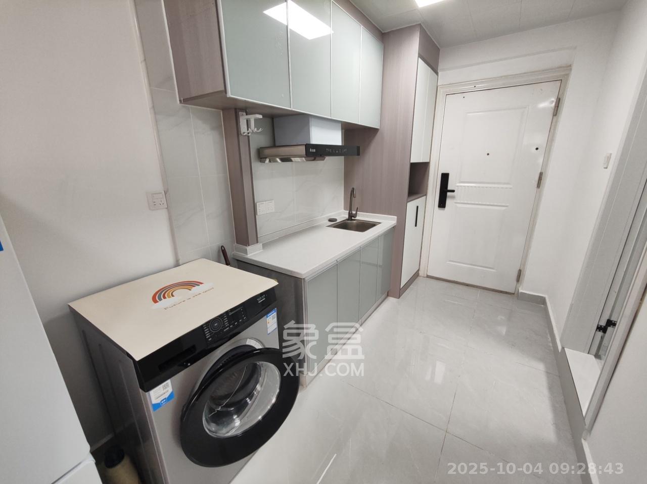 西子一间  1室0厅1卫   1800.00元/月室内图
