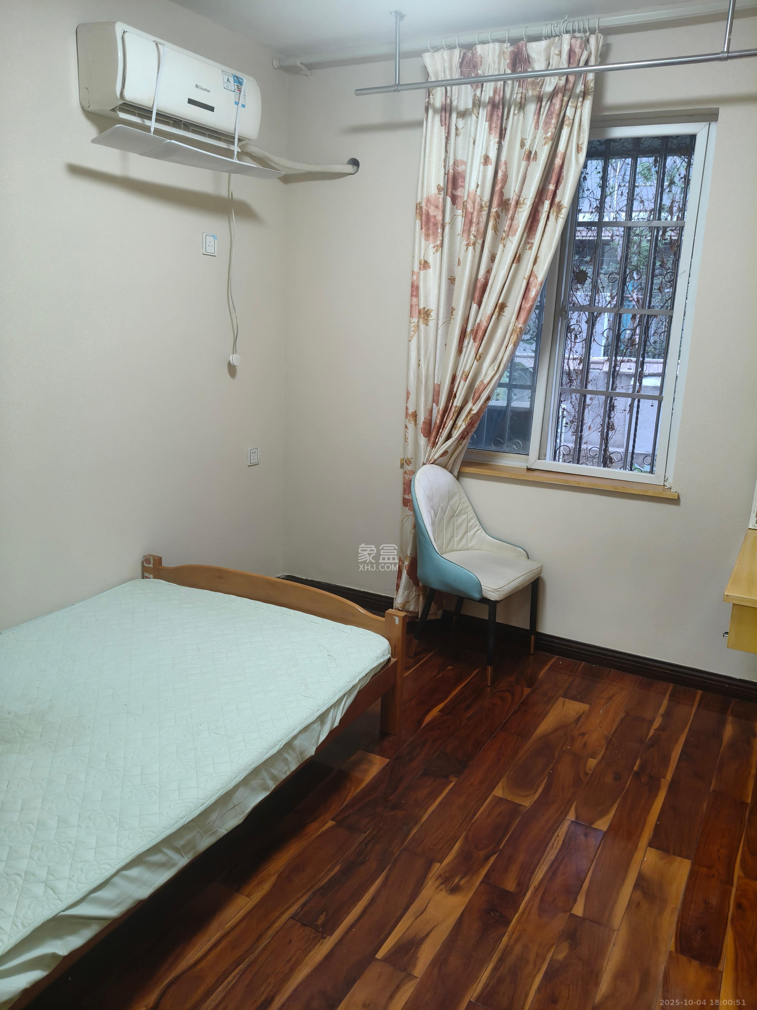 聚英阁 3室1厅2卫 2800.0元/月 聚英阁 3室1厅2卫 2800.0元/月室内图