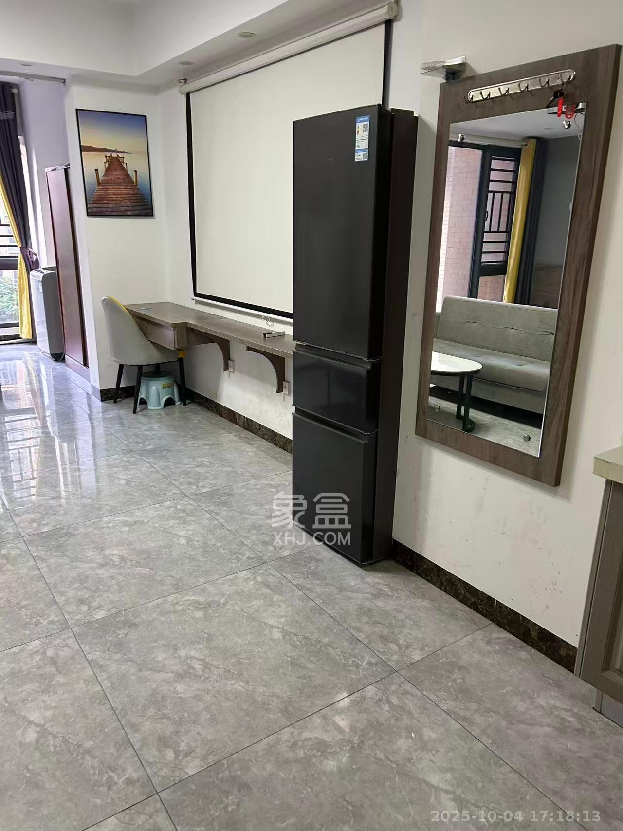 鑫远御文台一期 2室1厅1卫 1300.0元/月 鑫远御文台一期 2室1厅1卫 1300.0元/月室内图